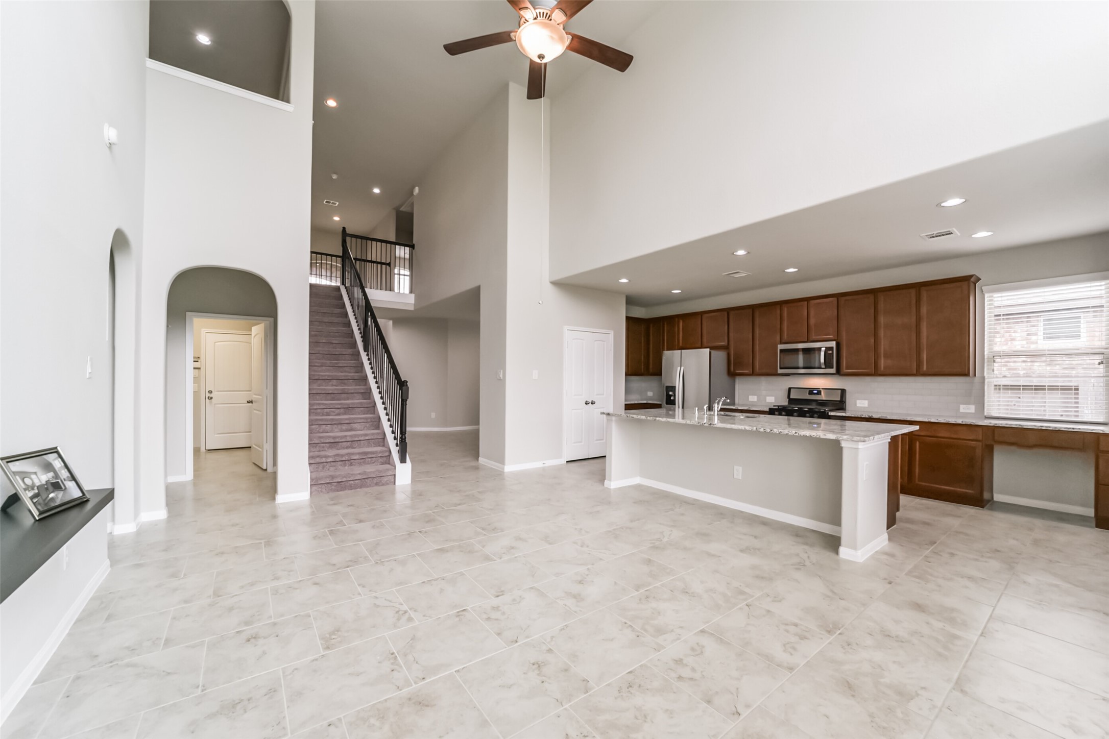 24019 Cannon Anello Court Property Photo 5