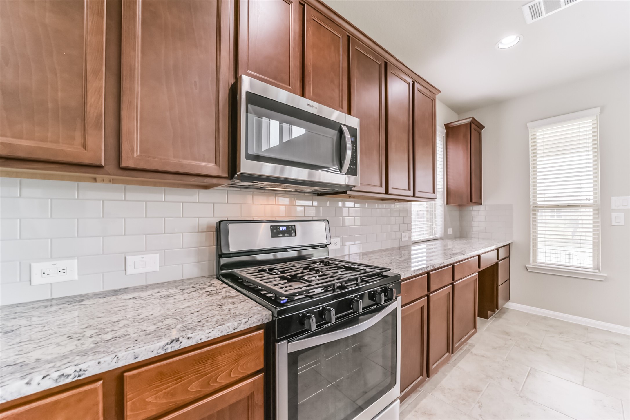 24019 Cannon Anello Court Property Photo 7