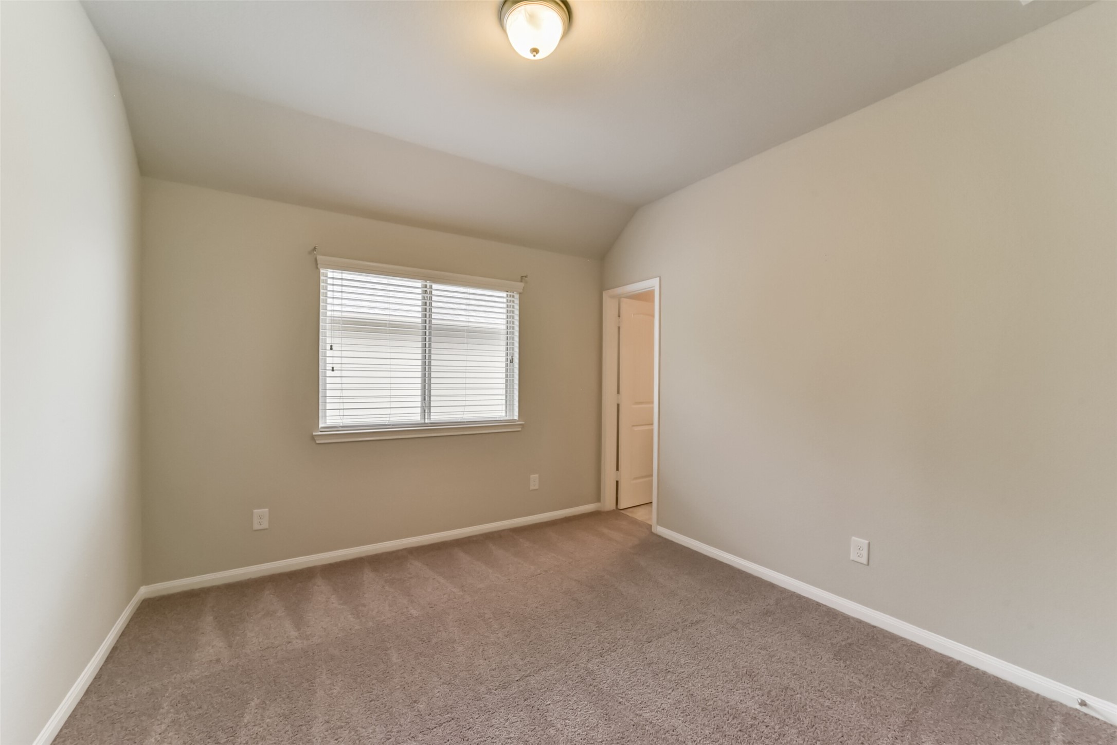 24019 Cannon Anello Court Property Photo 26