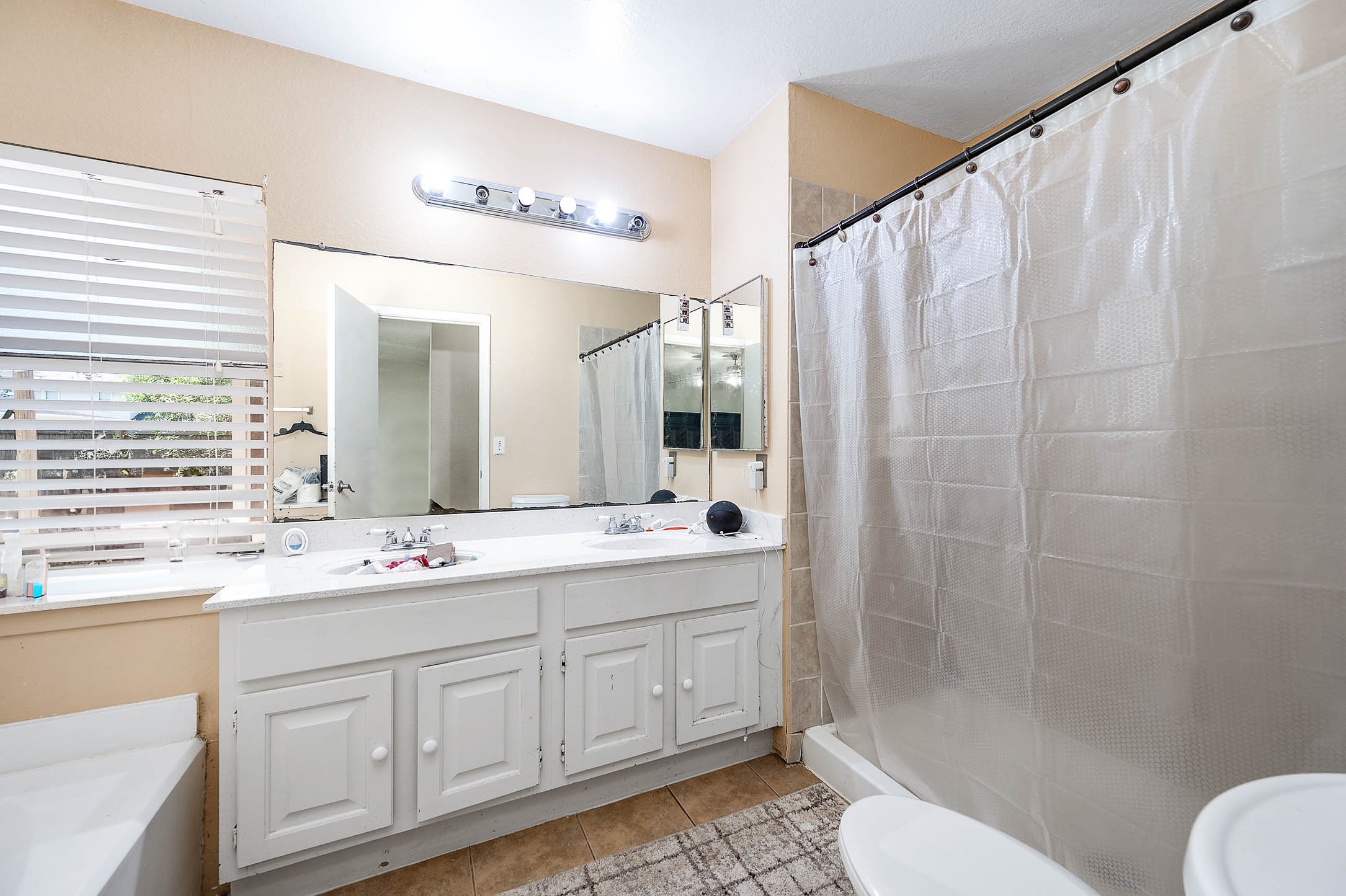 5102 Gladeside Drive Property Photo 23