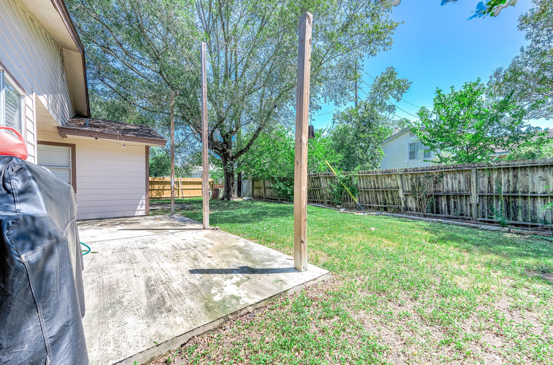 5102 Gladeside Drive Property Photo 25