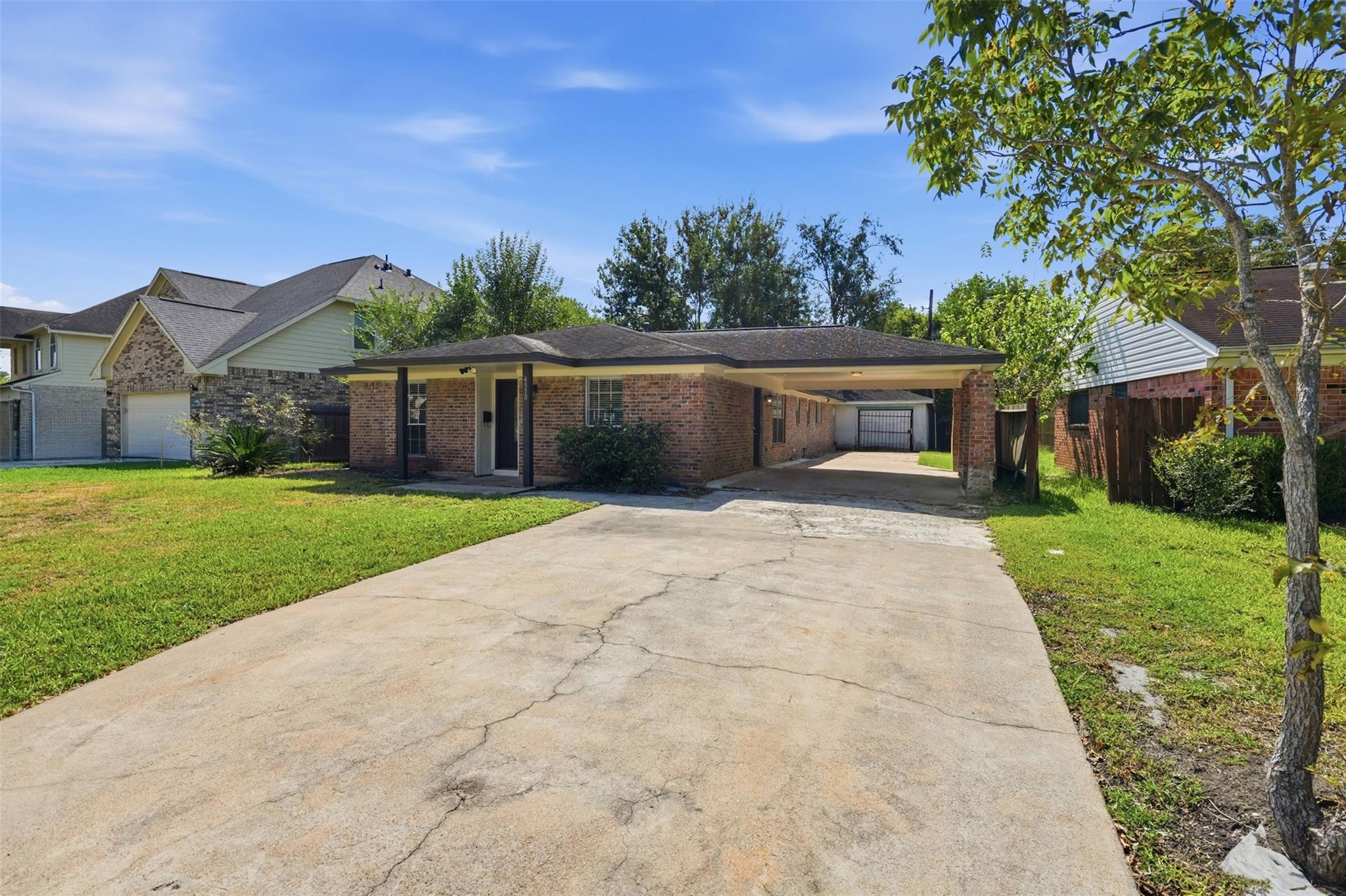 4510 Bungalow Lane, Houston Tx 77047 Property Photo 2