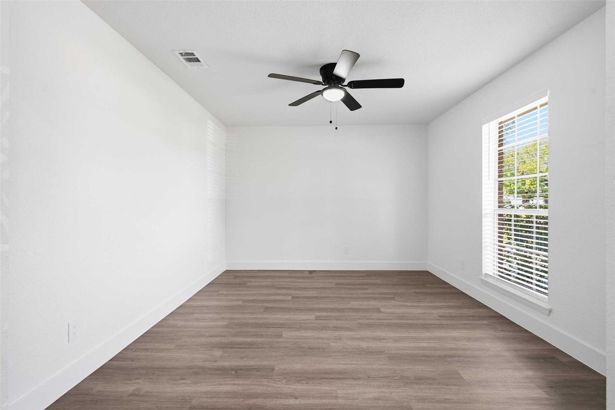 4510 Bungalow Lane, Houston Tx 77047 Property Photo 9