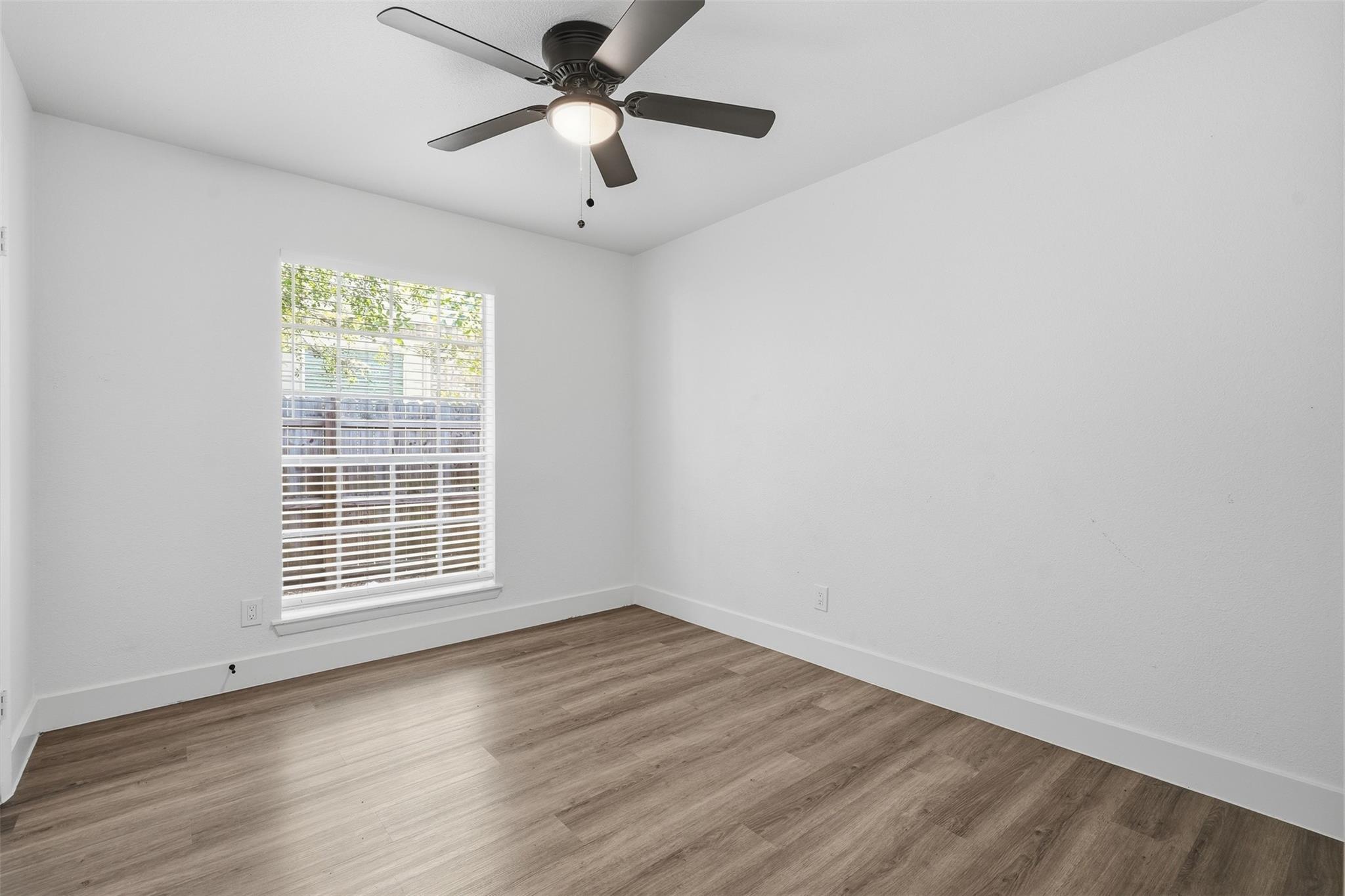 4510 Bungalow Lane, Houston Tx 77047 Property Photo 13