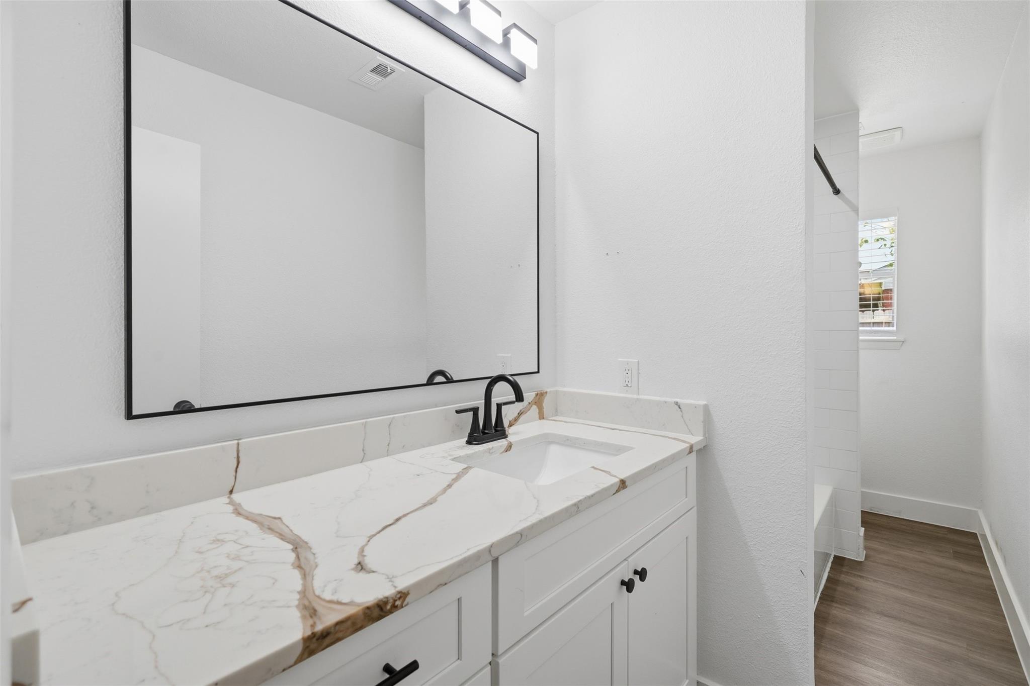 4510 Bungalow Lane, Houston Tx 77047 Property Photo 22