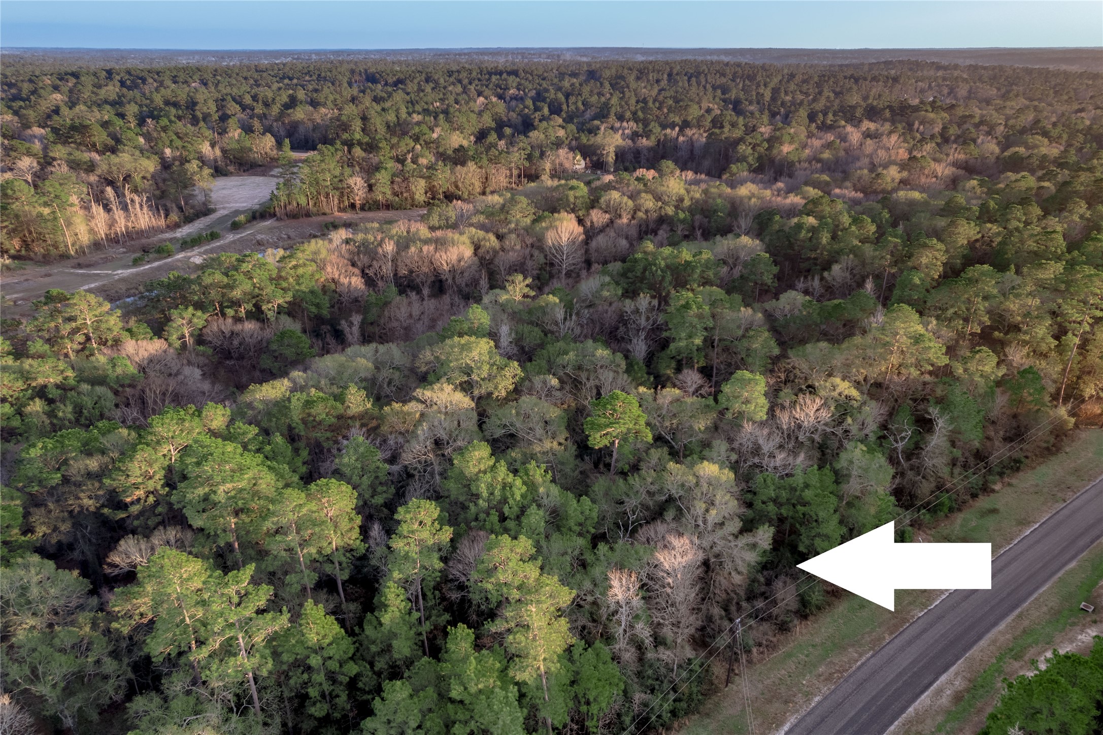 306 Sundog Road Property Photo 2