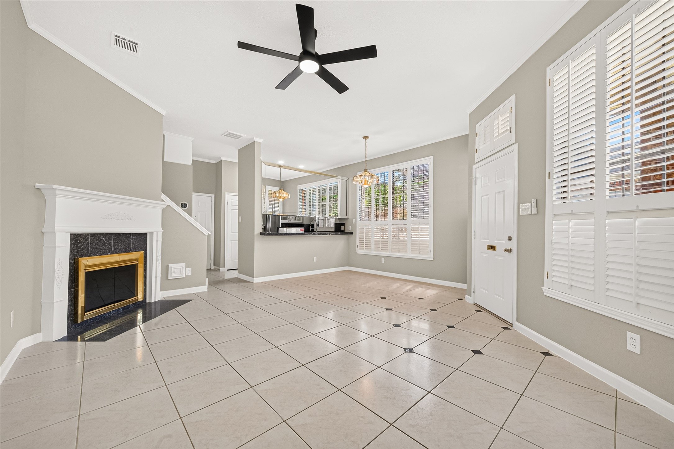 8888 Benning Drive 204 Property Photo 9
