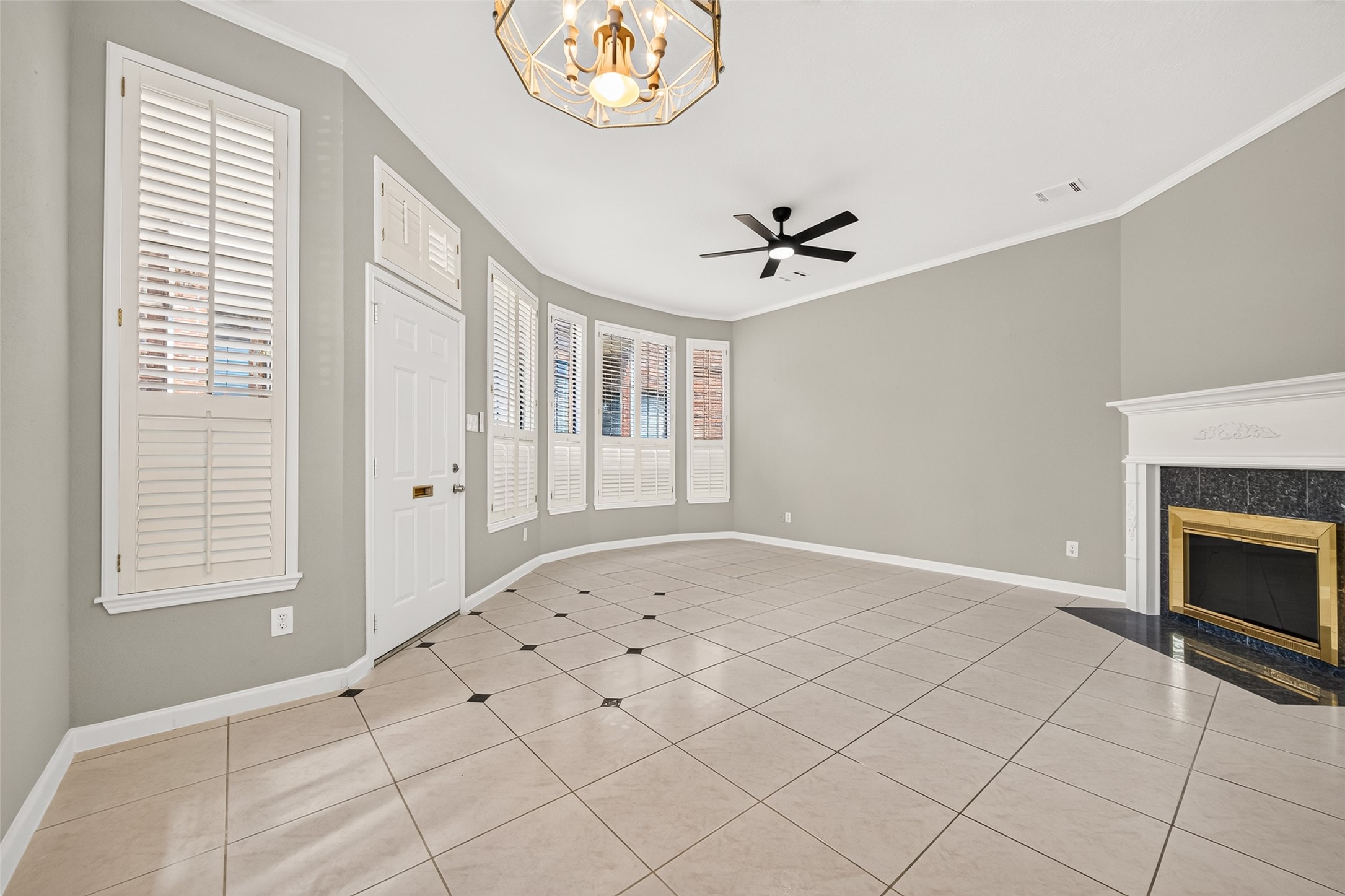 8888 Benning Drive 204 Property Photo 12