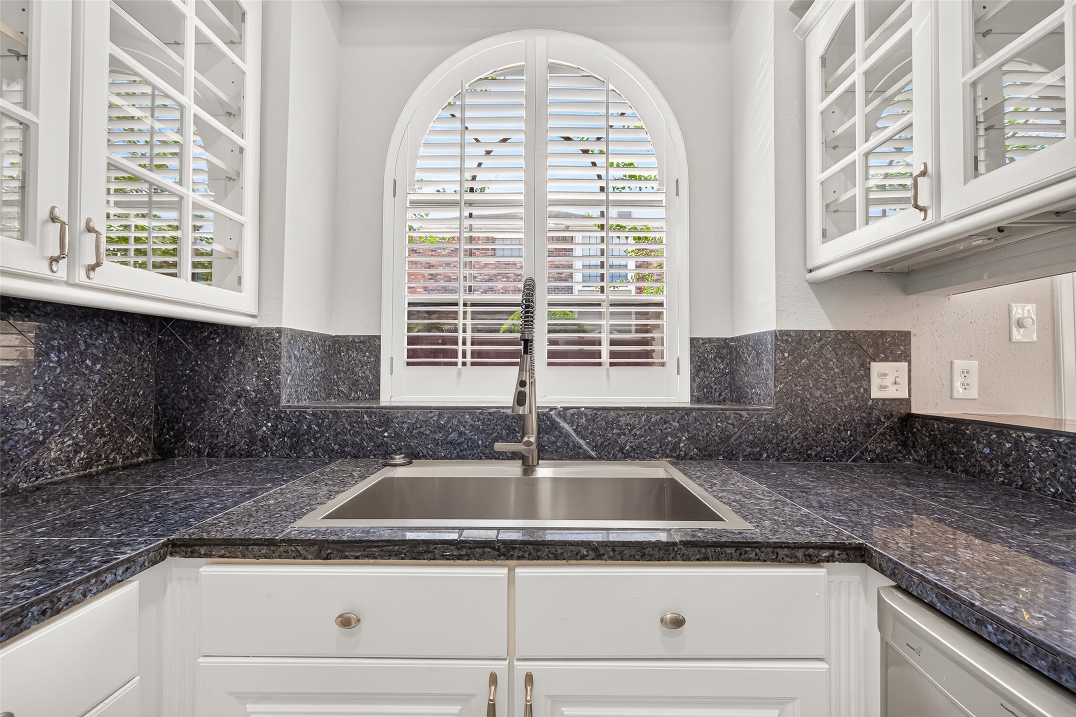 8888 Benning Drive 204 Property Photo 17