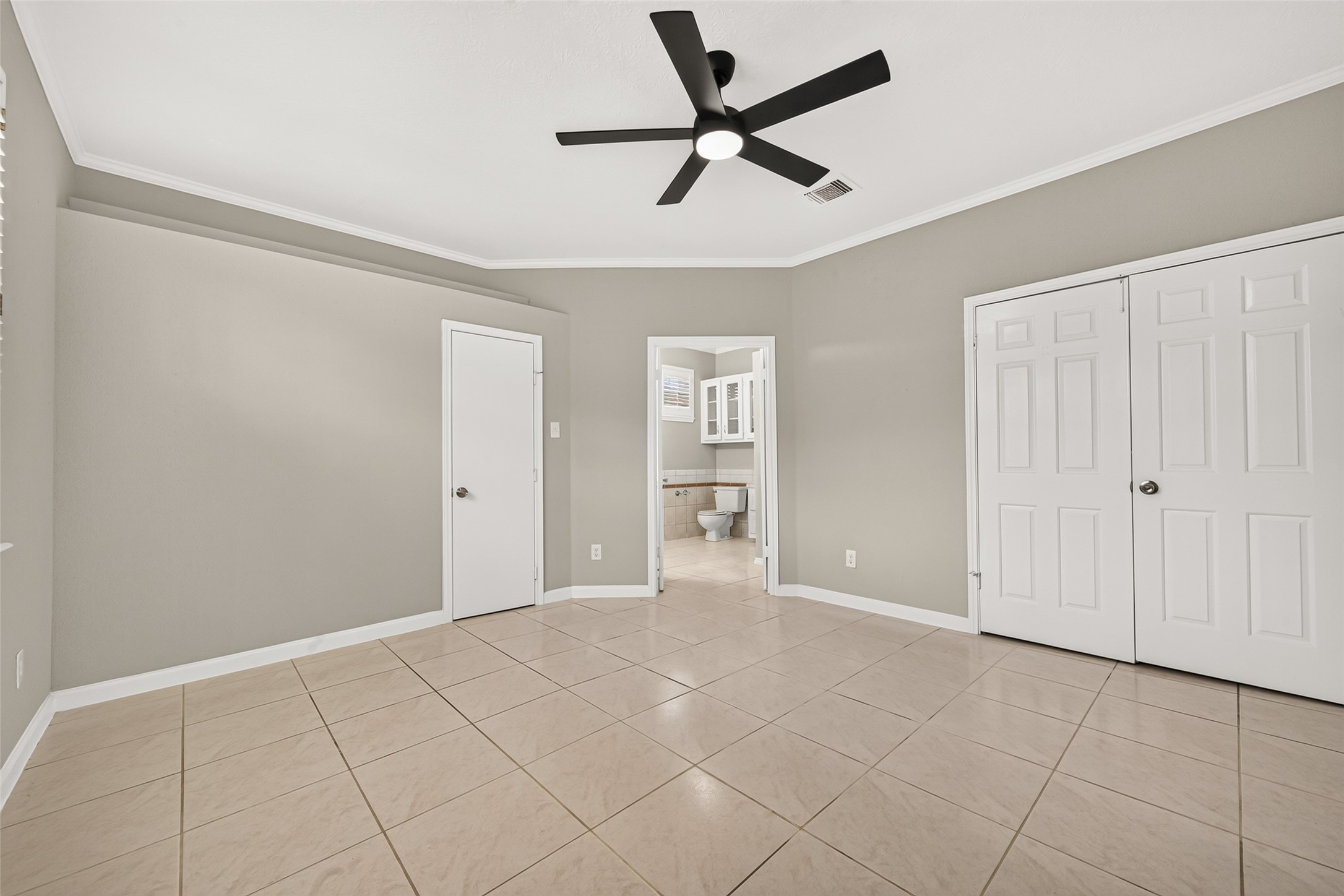 8888 Benning Drive 204 Property Photo 23