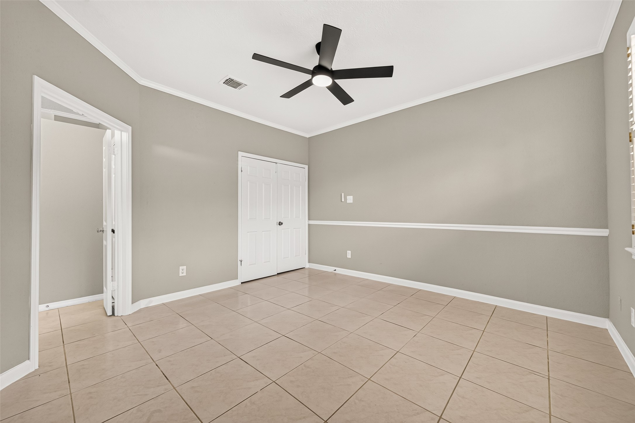8888 Benning Drive 204 Property Photo 24
