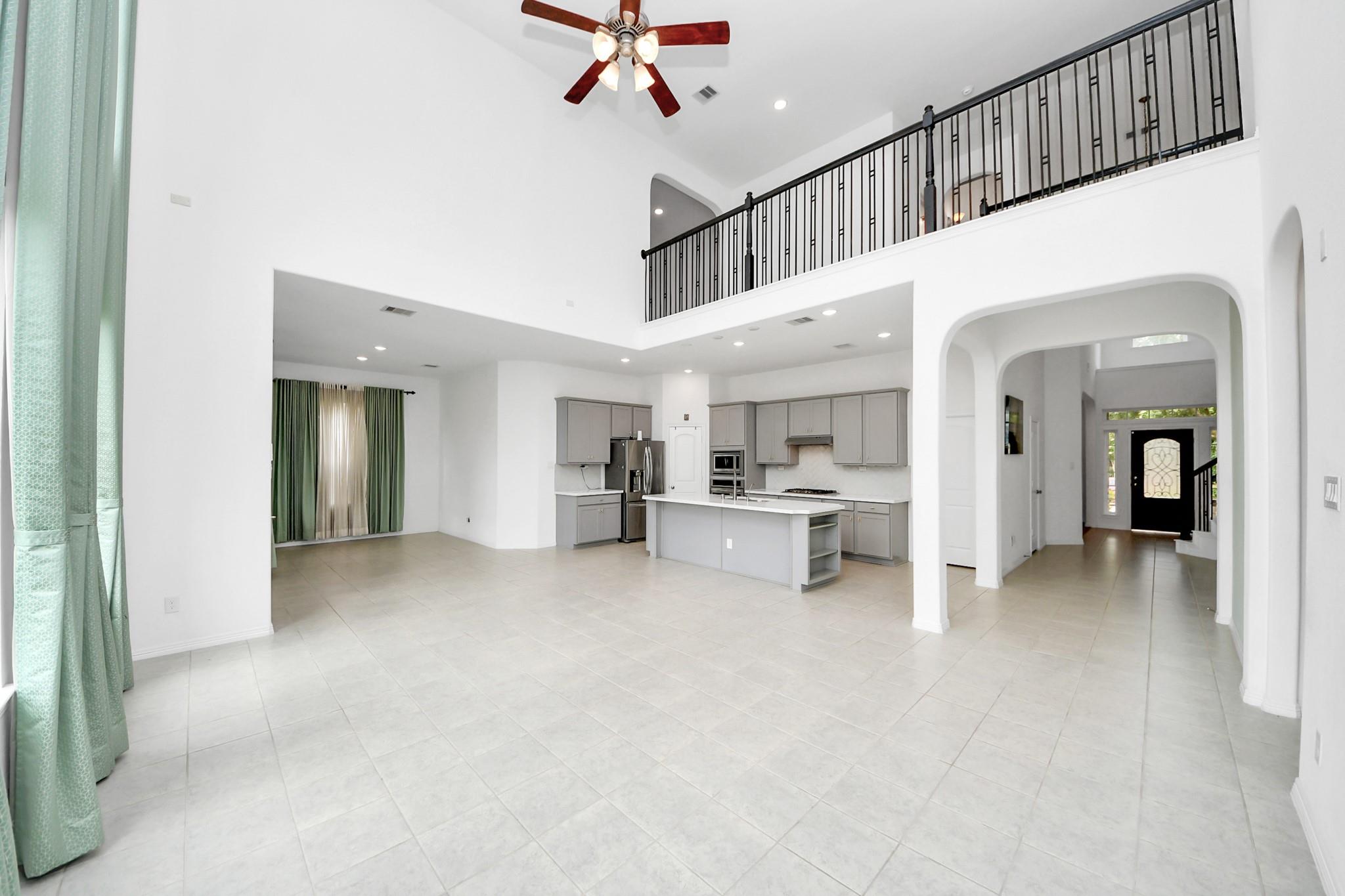 2210 Captain Davis Drive Property Photo 4