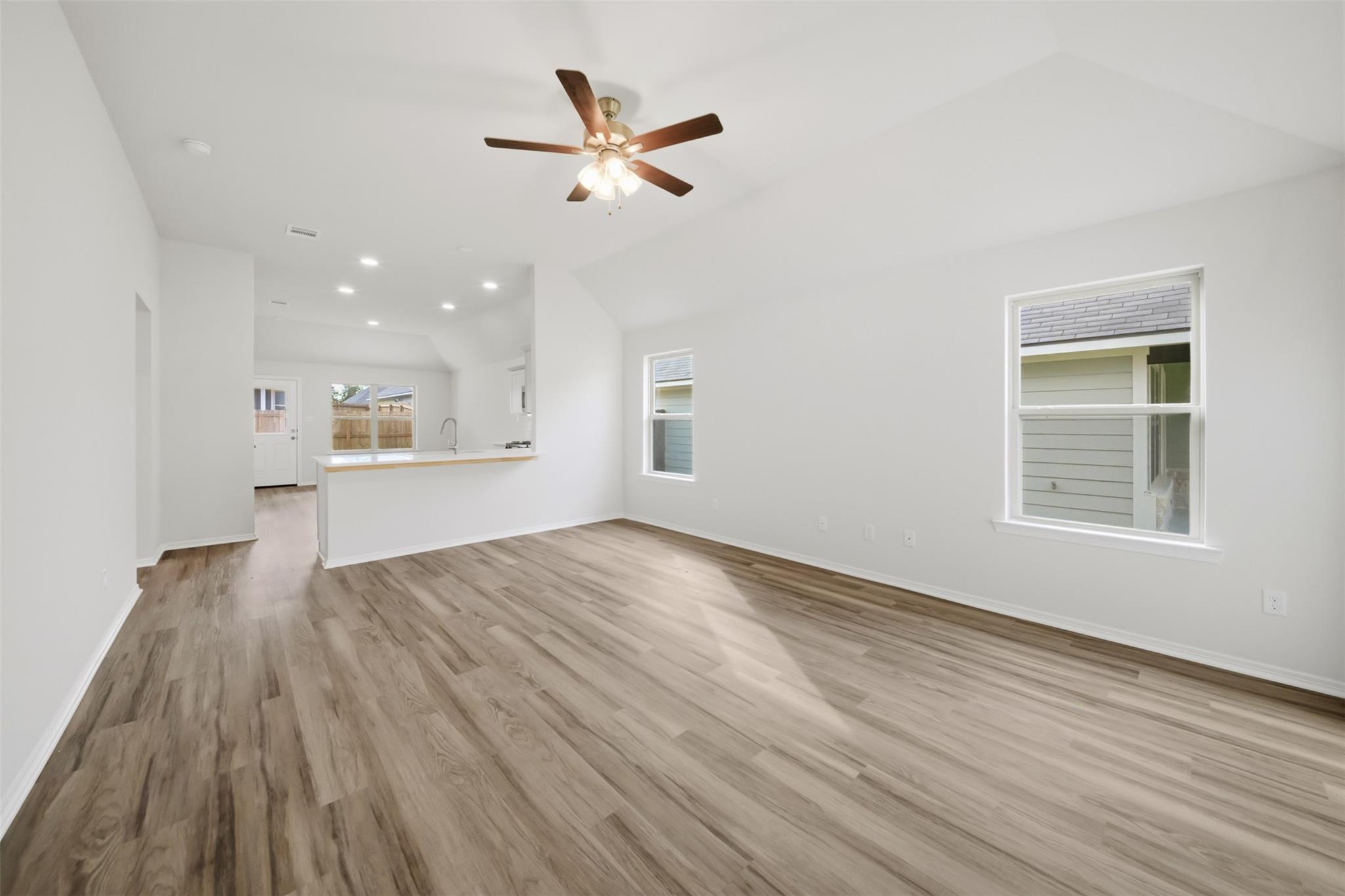 1220 High Street Property Photo 5