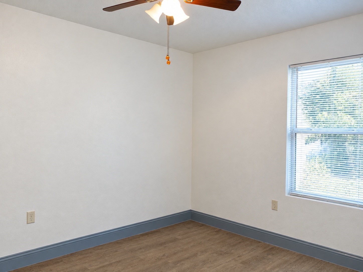 2402 Raymond Street Property Photo 13