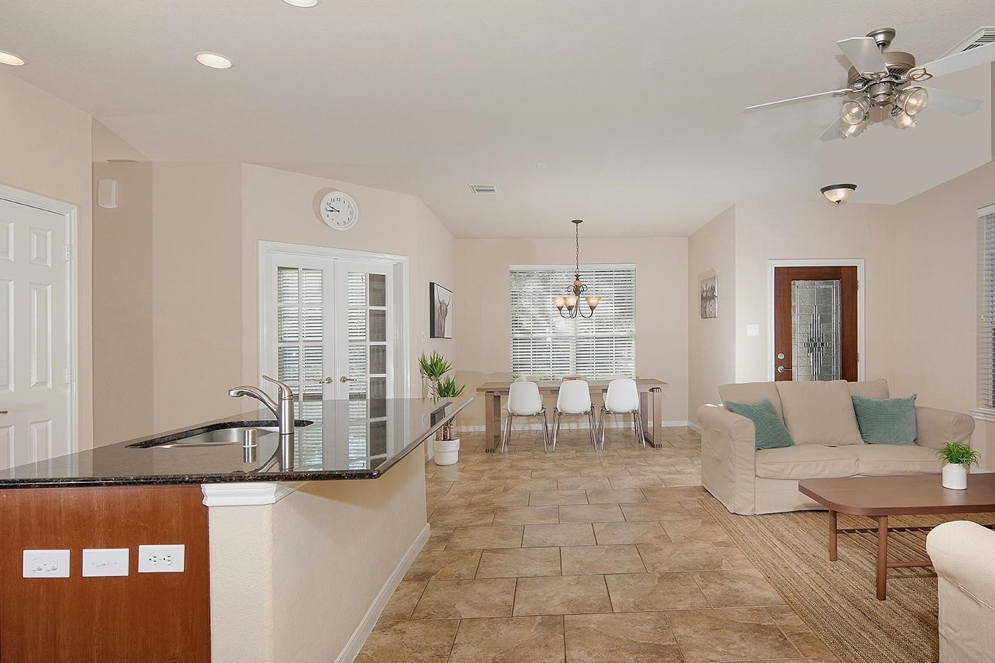 3 Pine Needle Place Property Photo 5