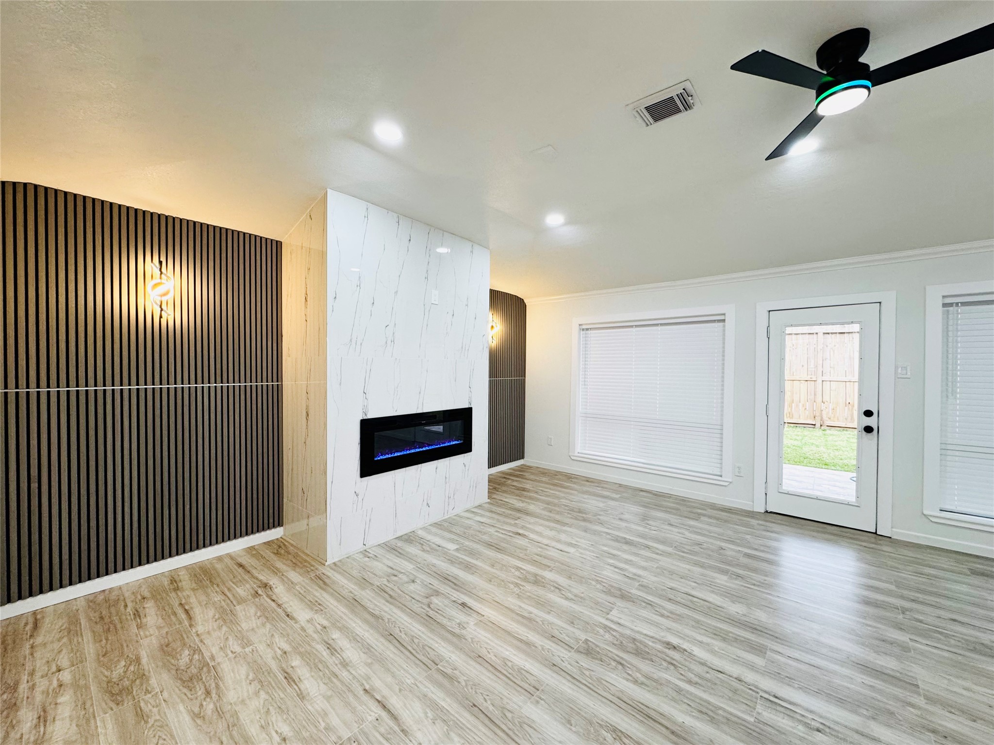 2326 Briarview Drive Property Photo 9