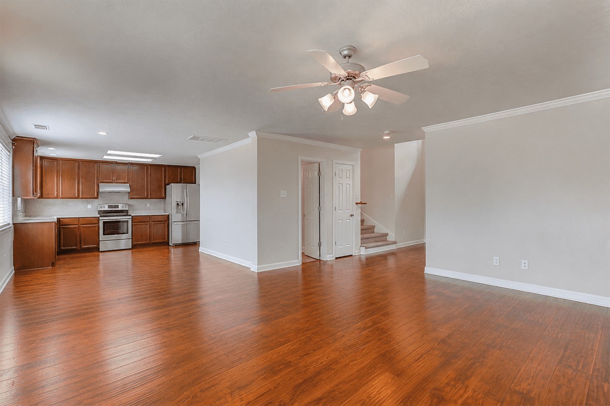 24511 Hampton Lakes Dr Property Photo 9