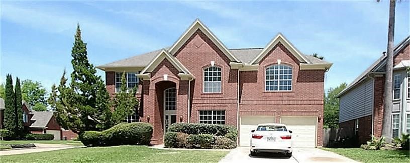 15618 Claremont Court Property Photo 1