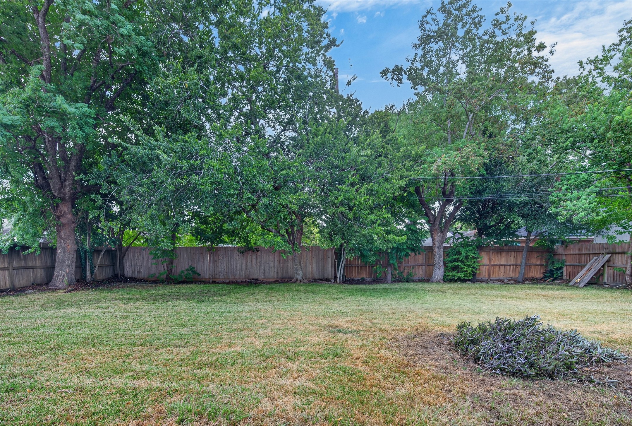 10706 Oasis Drive Property Photo 30