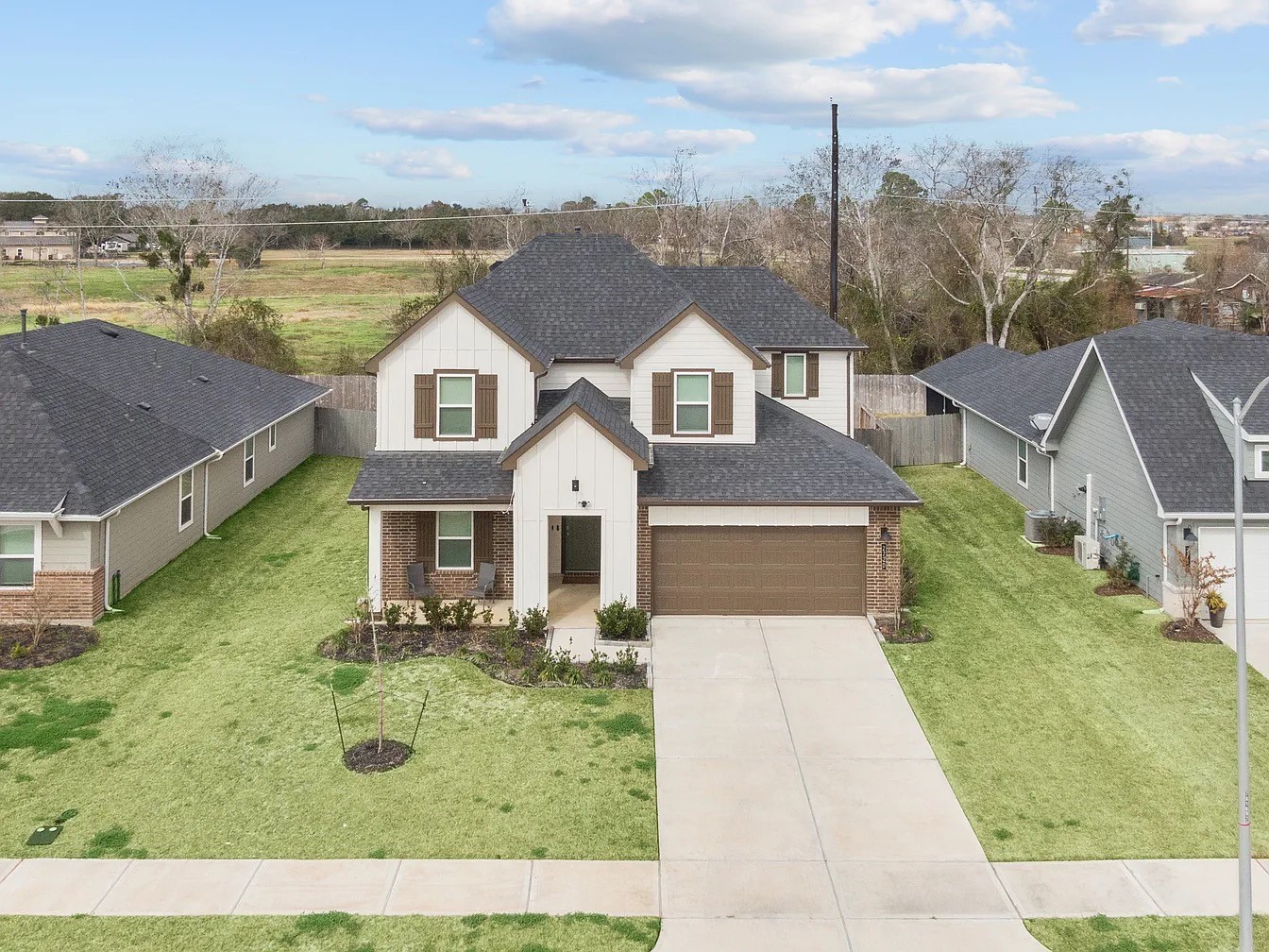 2720 Willow Gulch Way Property Photo 2