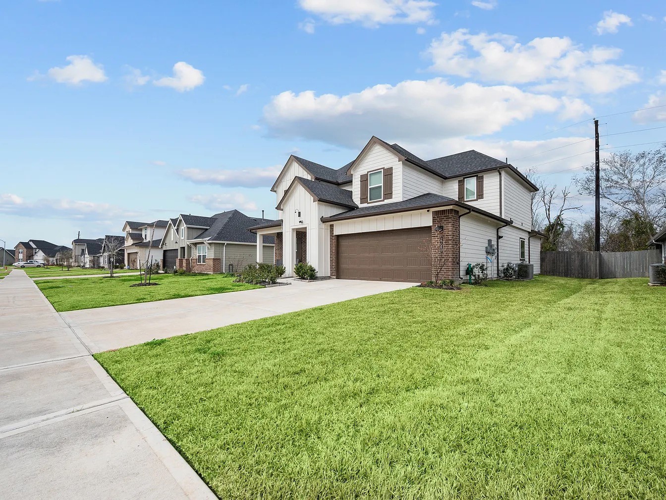 2720 Willow Gulch Way Property Photo 4