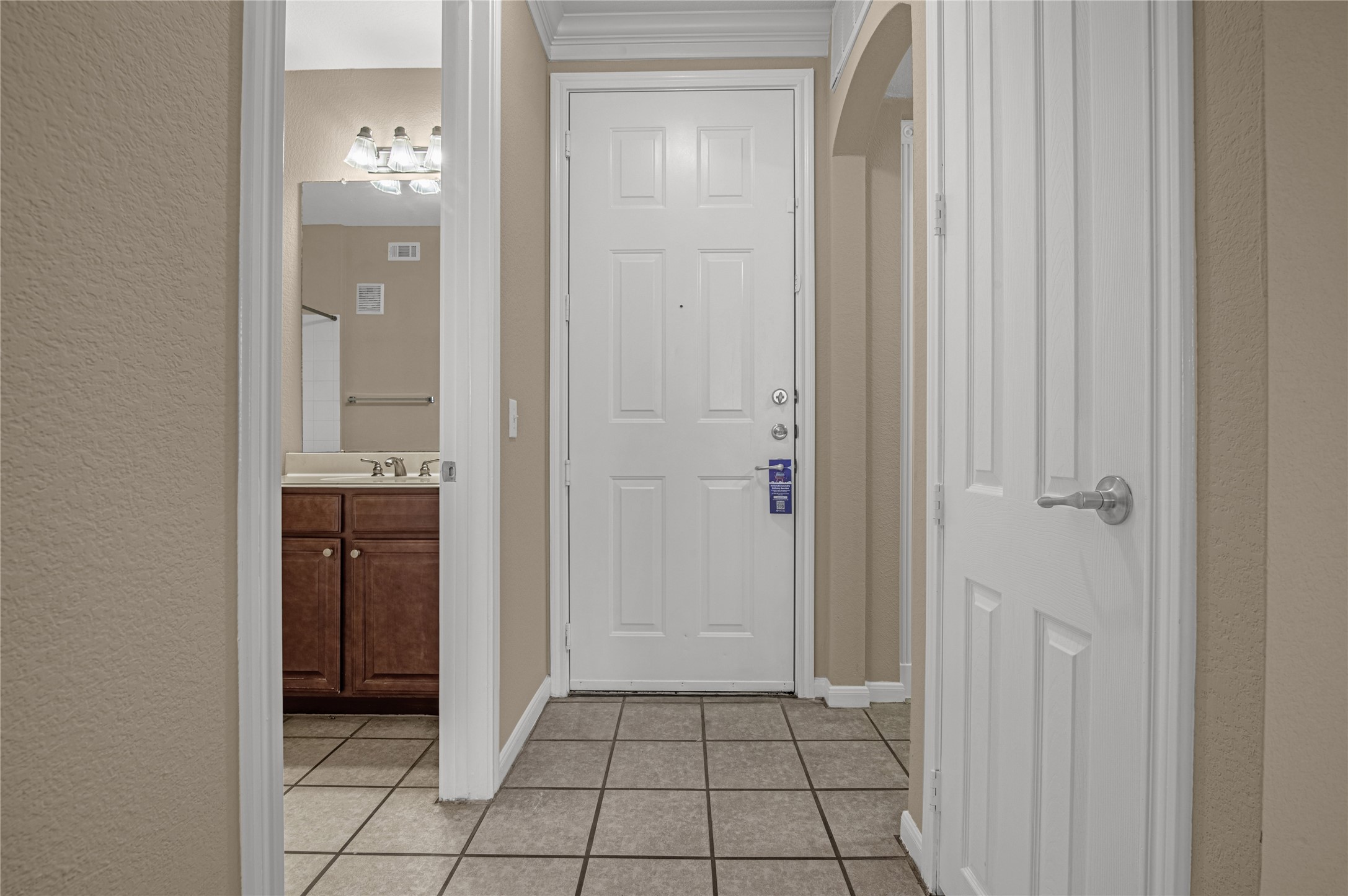 7575 Kirby Drive 3202 Property Photo 6