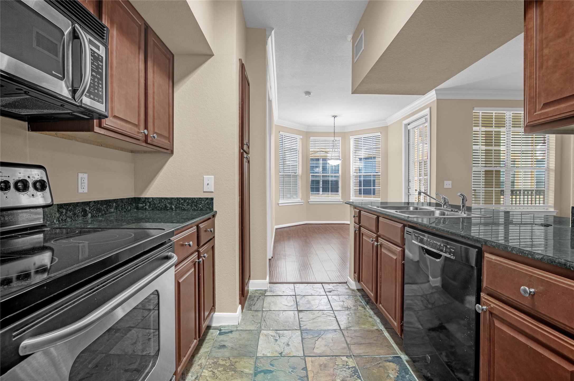 7575 Kirby Drive 3202 Property Photo 20