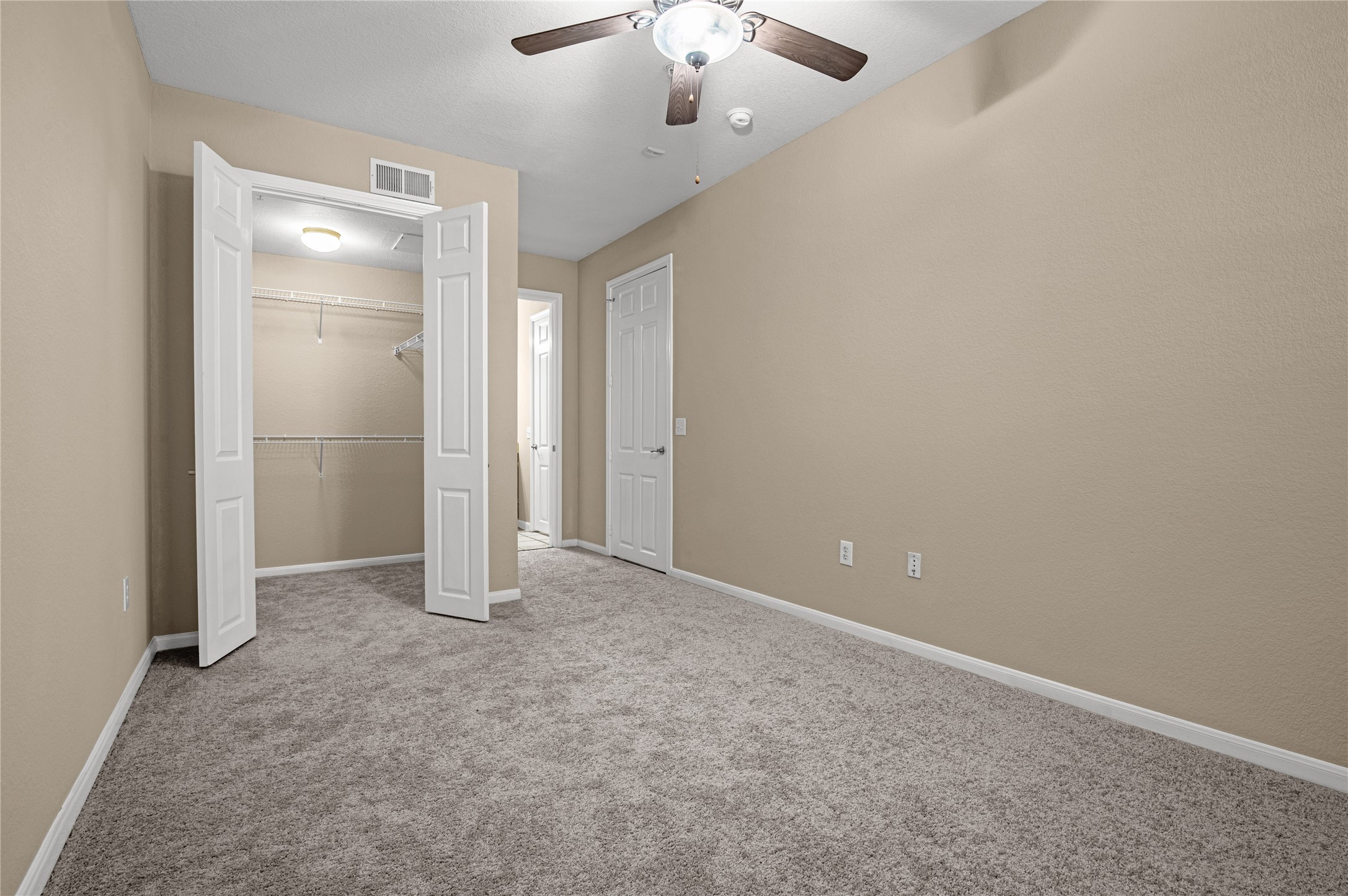 7575 Kirby Drive 3202 Property Photo 31
