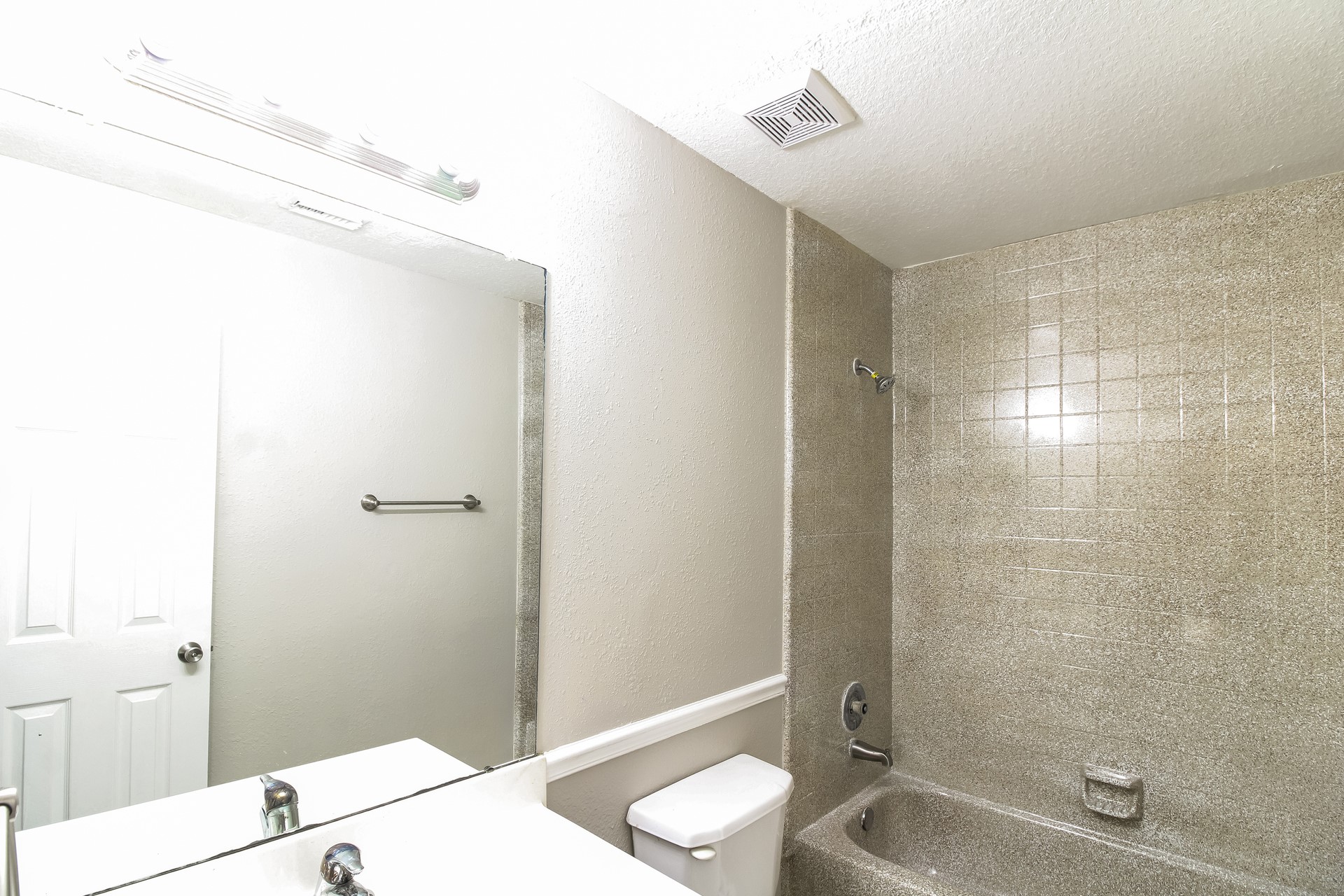 19911 Black Canyon Drive Property Photo 13