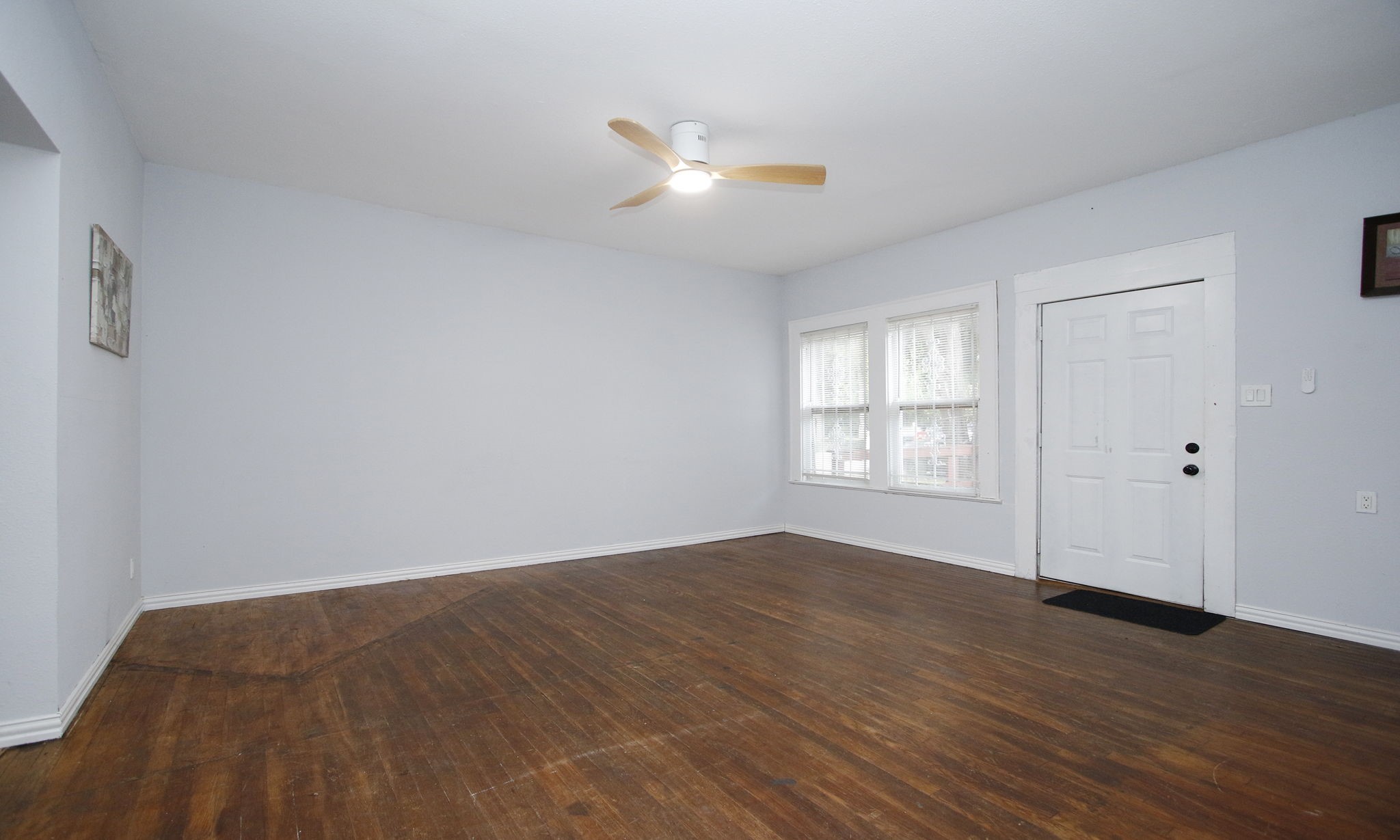 2703 Areba Street Property Photo 11