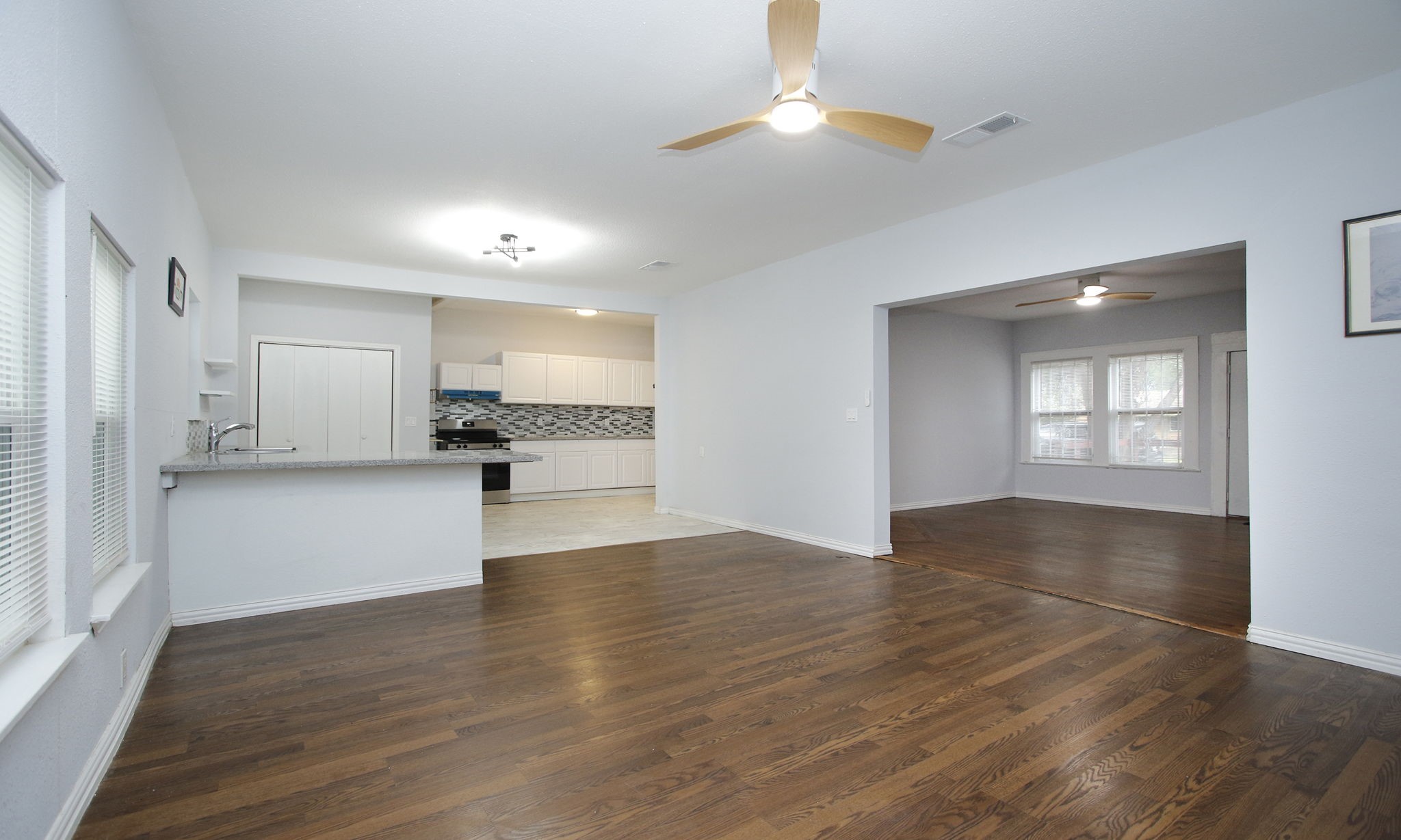 2703 Areba Street Property Photo 17