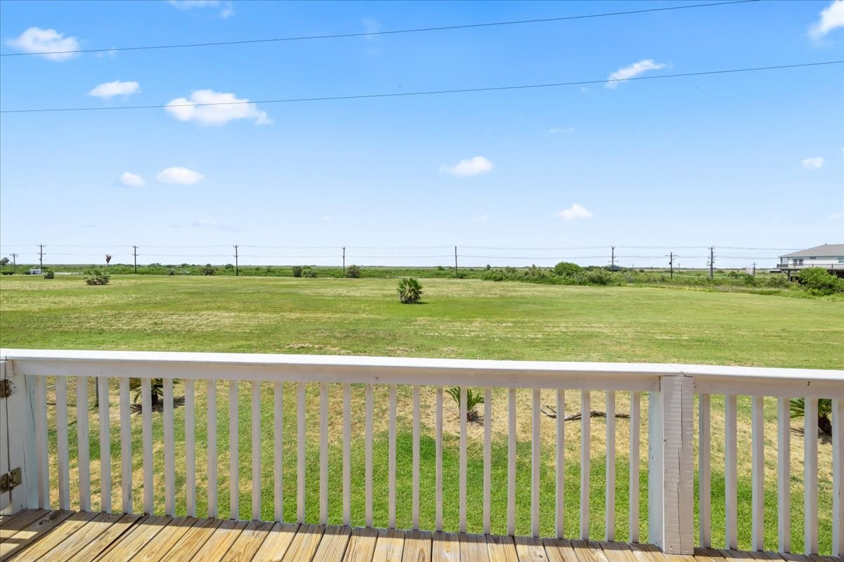 3343 Pirates Cove Property Photo 10