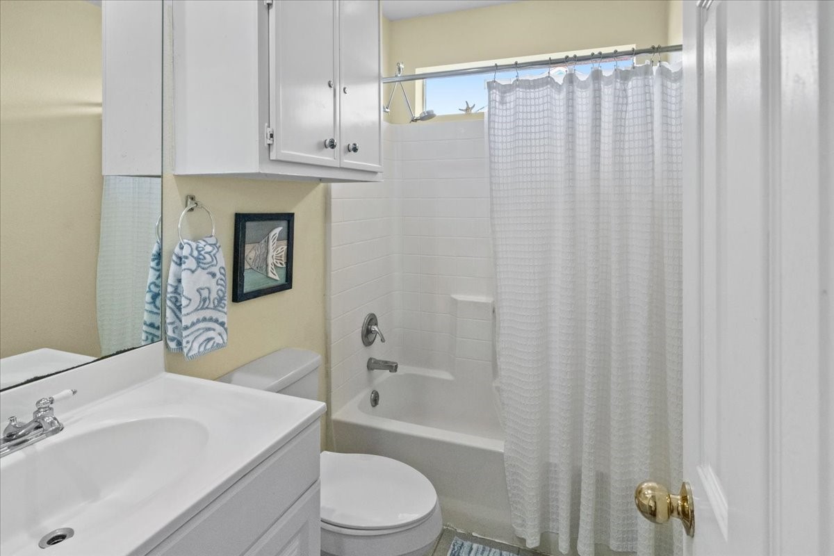 3343 Pirates Cove Property Photo 22