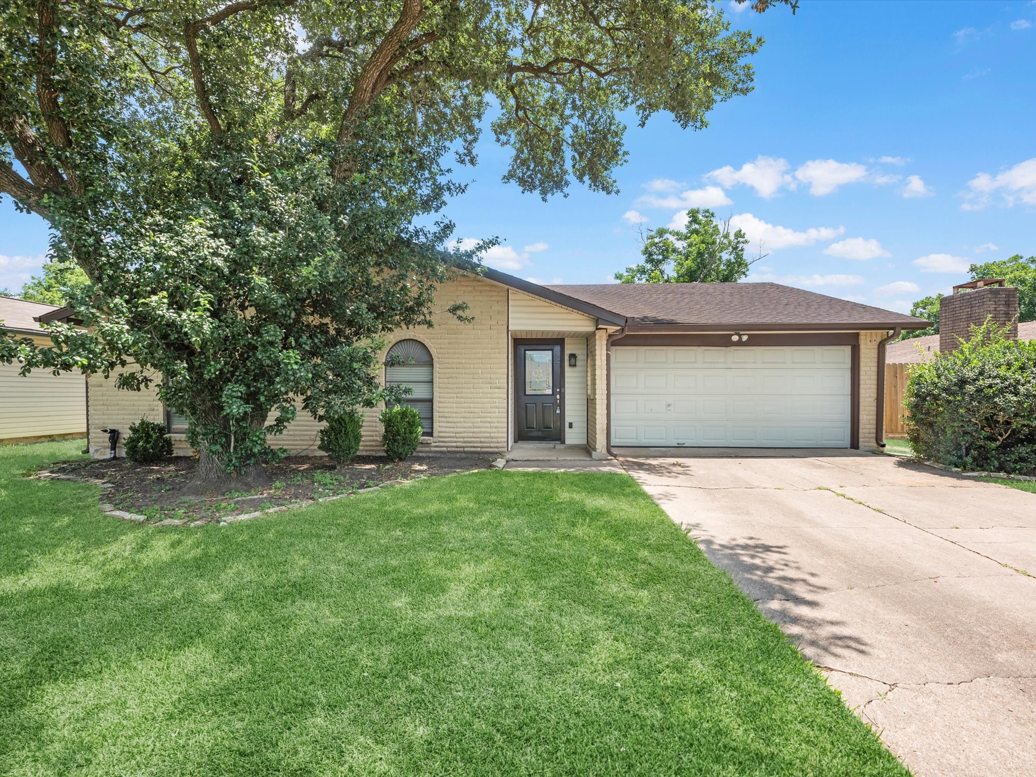 16811 Grouse Moor Drive Property Photo 1