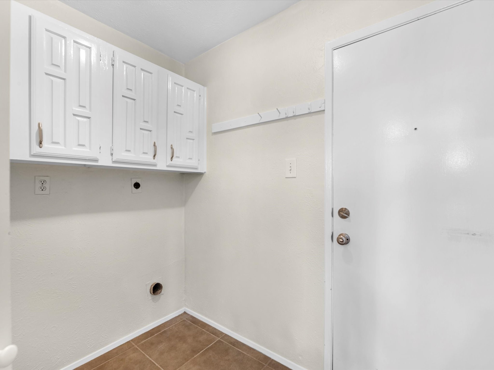 16811 Grouse Moor Drive Property Photo 8