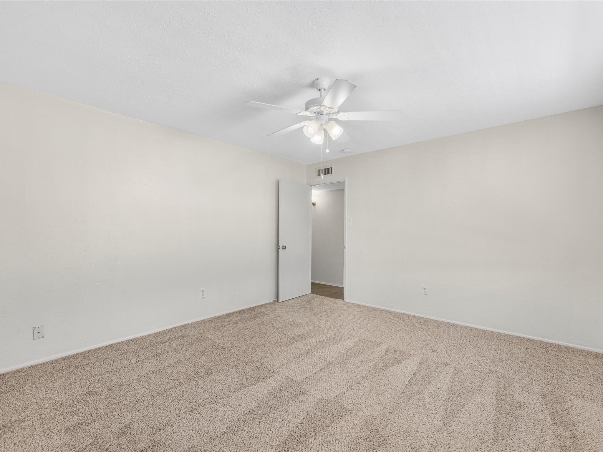 16811 Grouse Moor Drive Property Photo 10