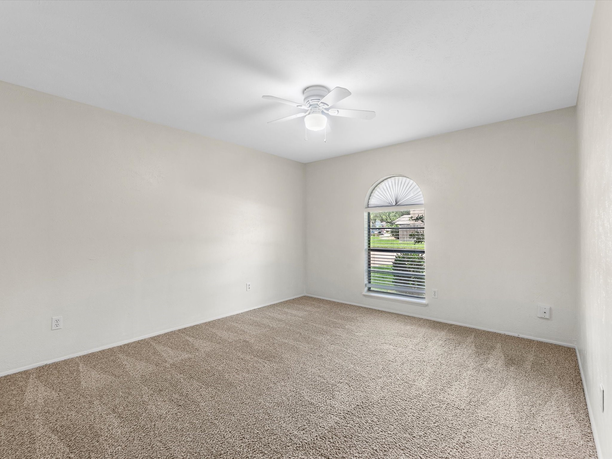 16811 Grouse Moor Drive Property Photo 13