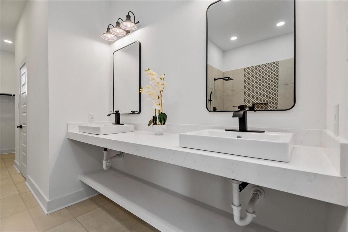 5604 Mulvey Street Property Photo 25
