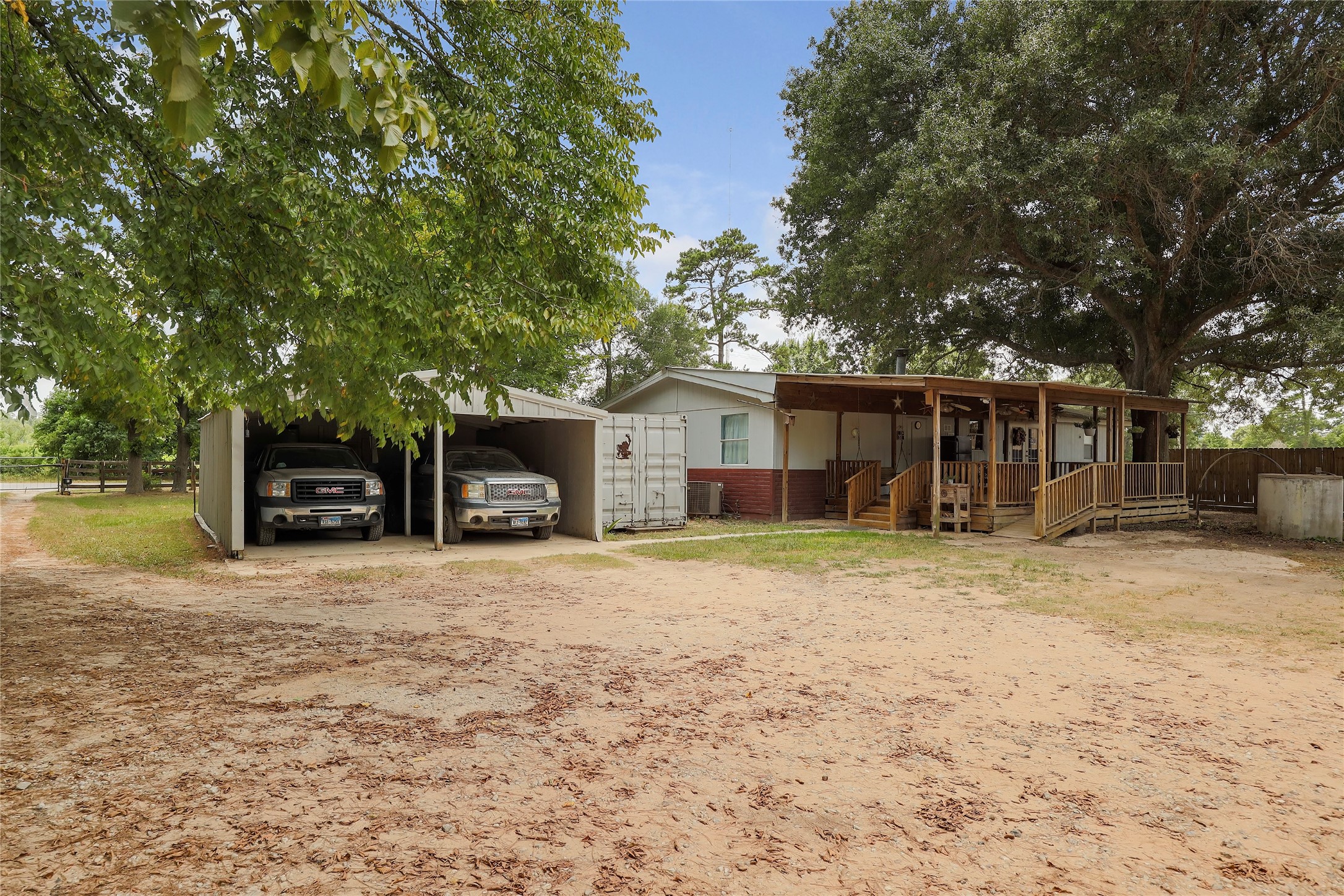 14985 Wiggins Road Property Photo 44