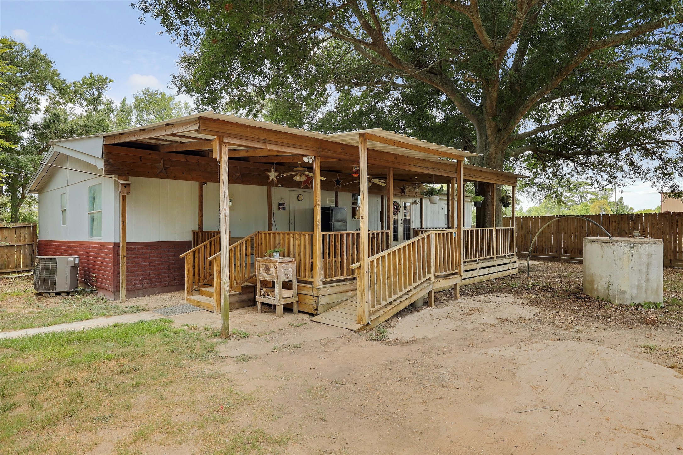 14985 Wiggins Road Property Photo 45
