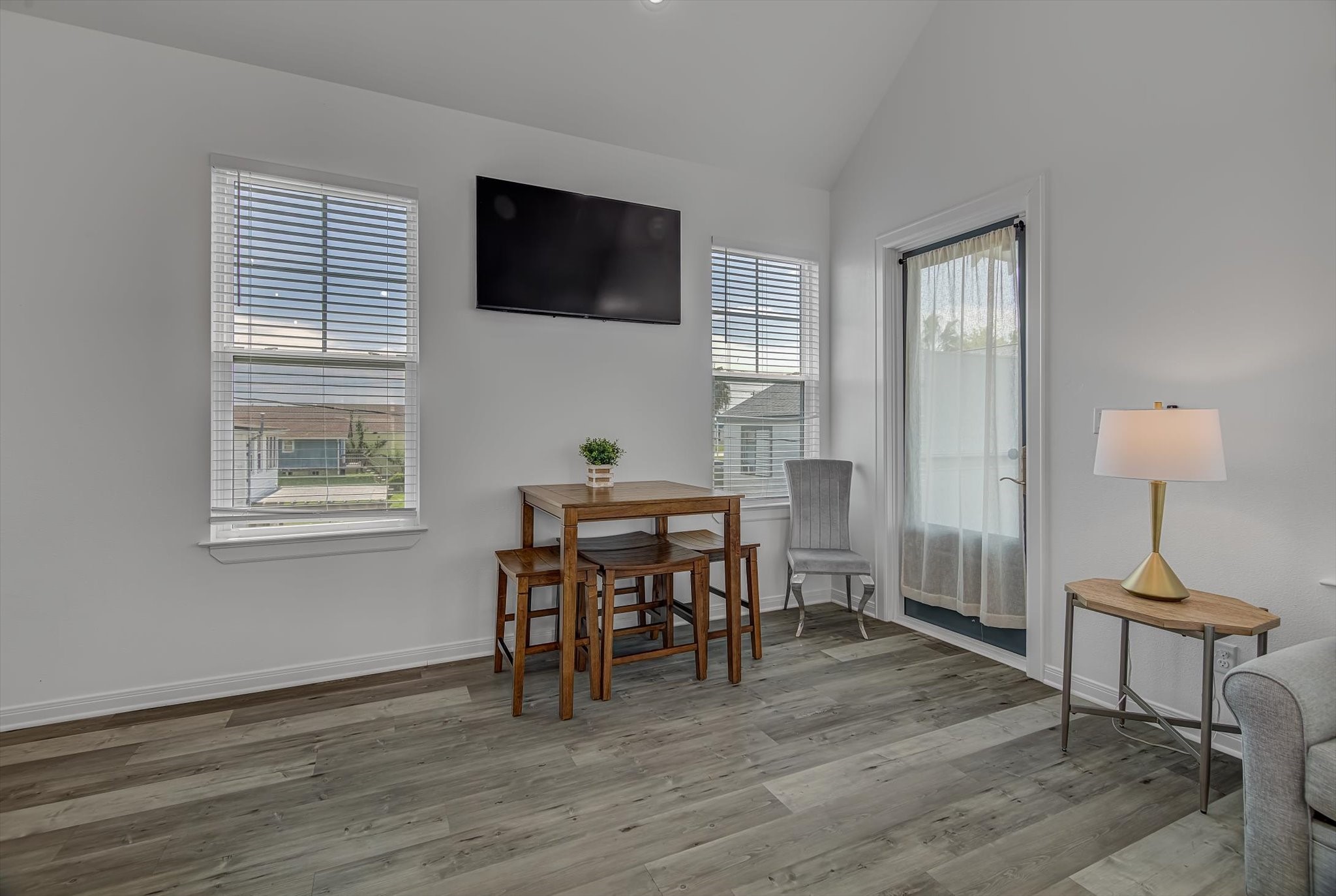 2311 67th Street Property Photo 21