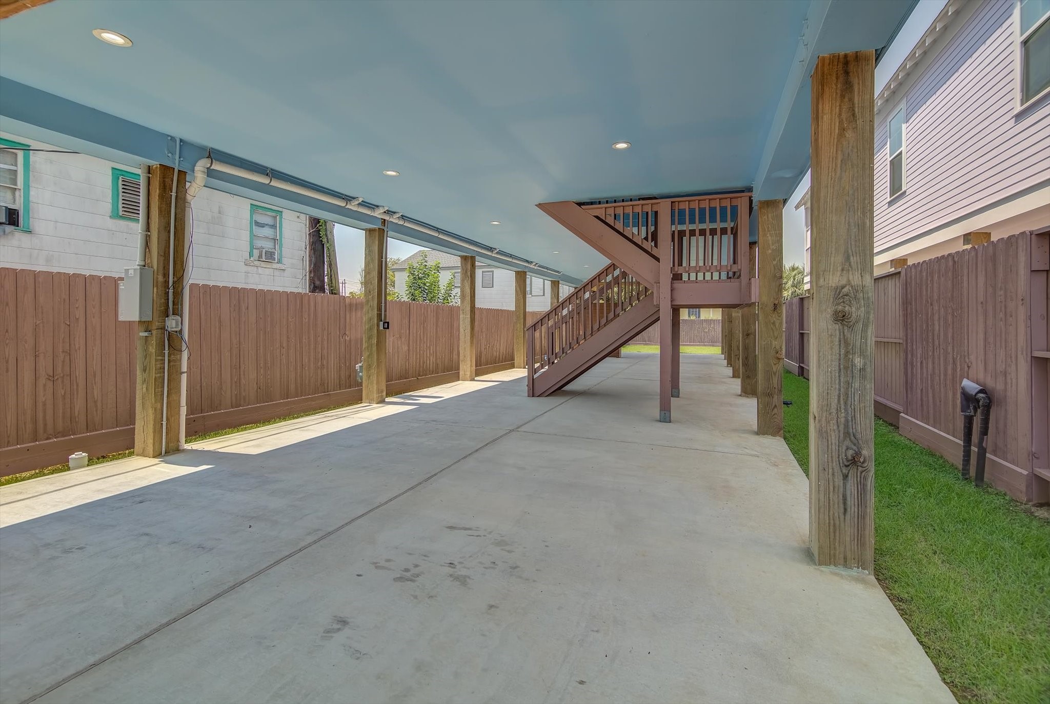 2311 67th Street Property Photo 36