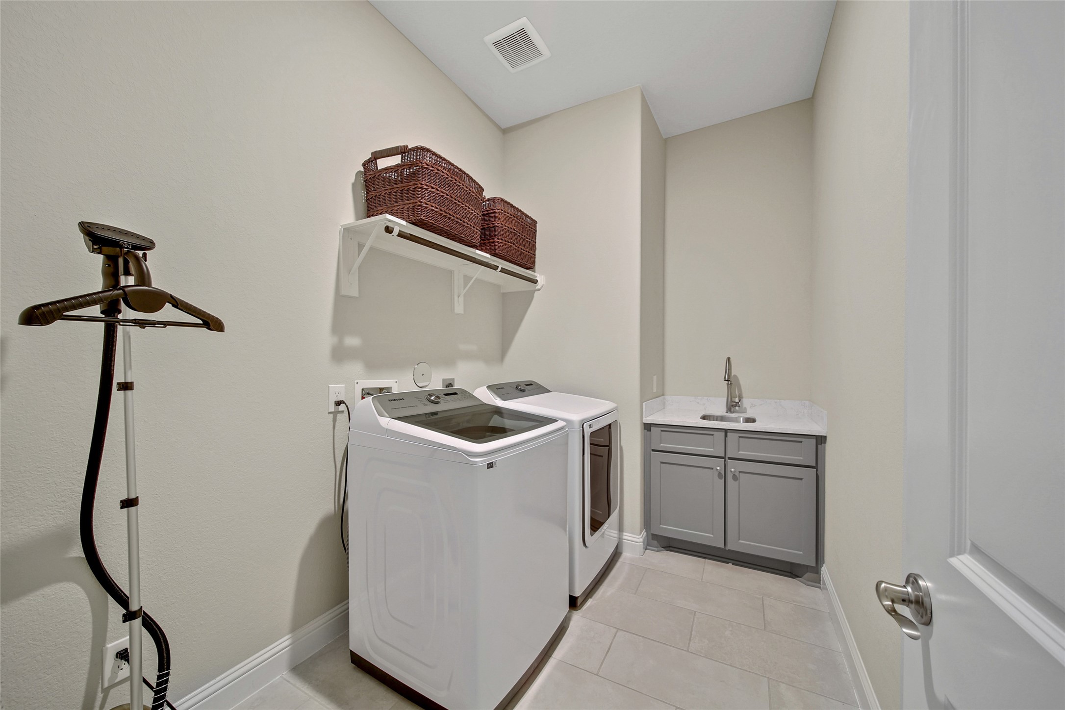 12014 Parsifal Creek Road Property Photo 32