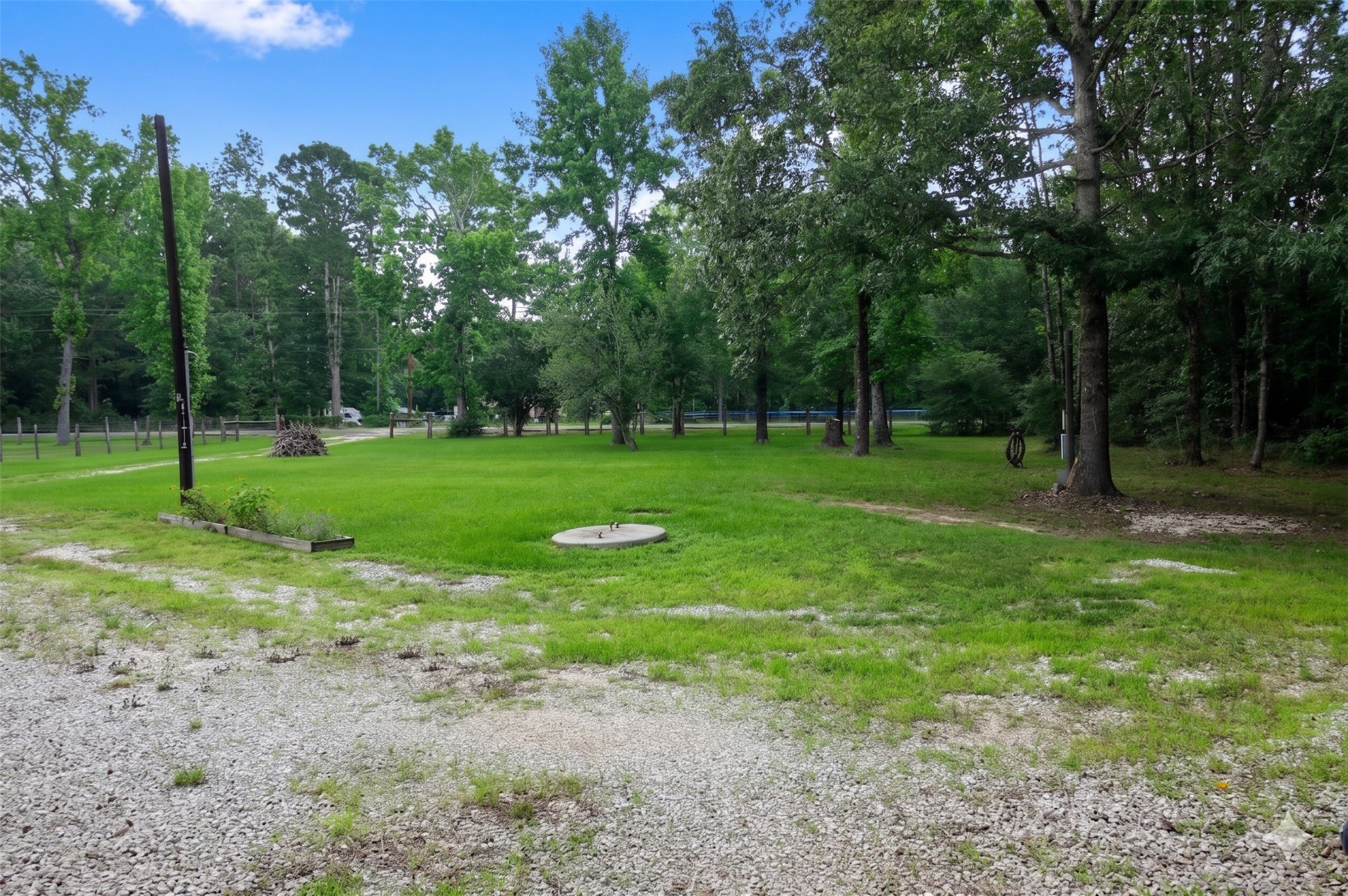 10792 Hwy 156 Property Photo 17