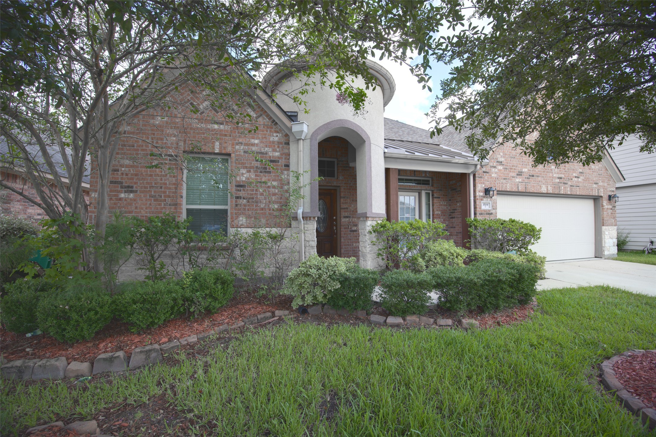 3519 Dryer Park Drive Property Photo 1