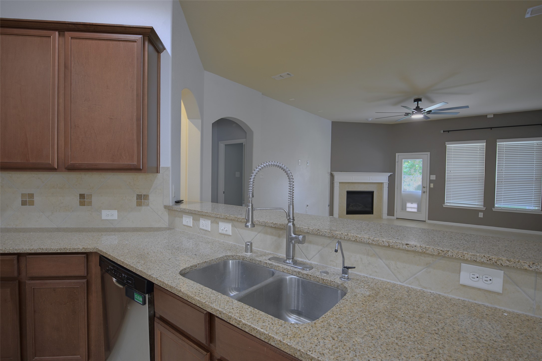 3519 Dryer Park Drive Property Photo 13