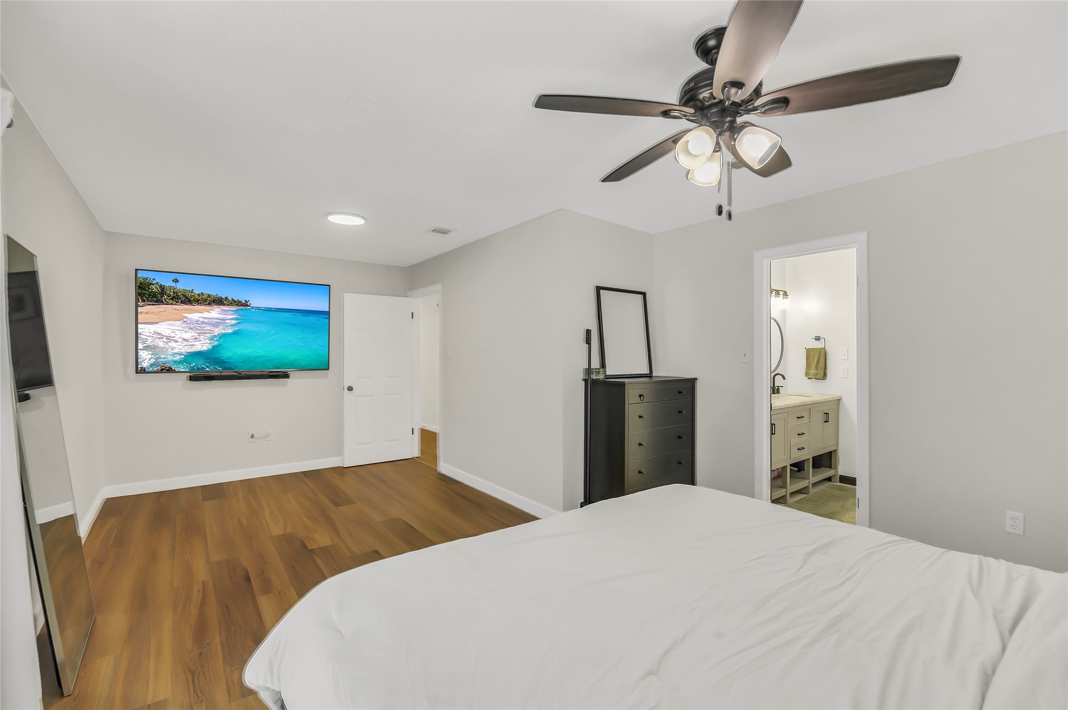 3327 Honey Creek Drive Property Photo 21
