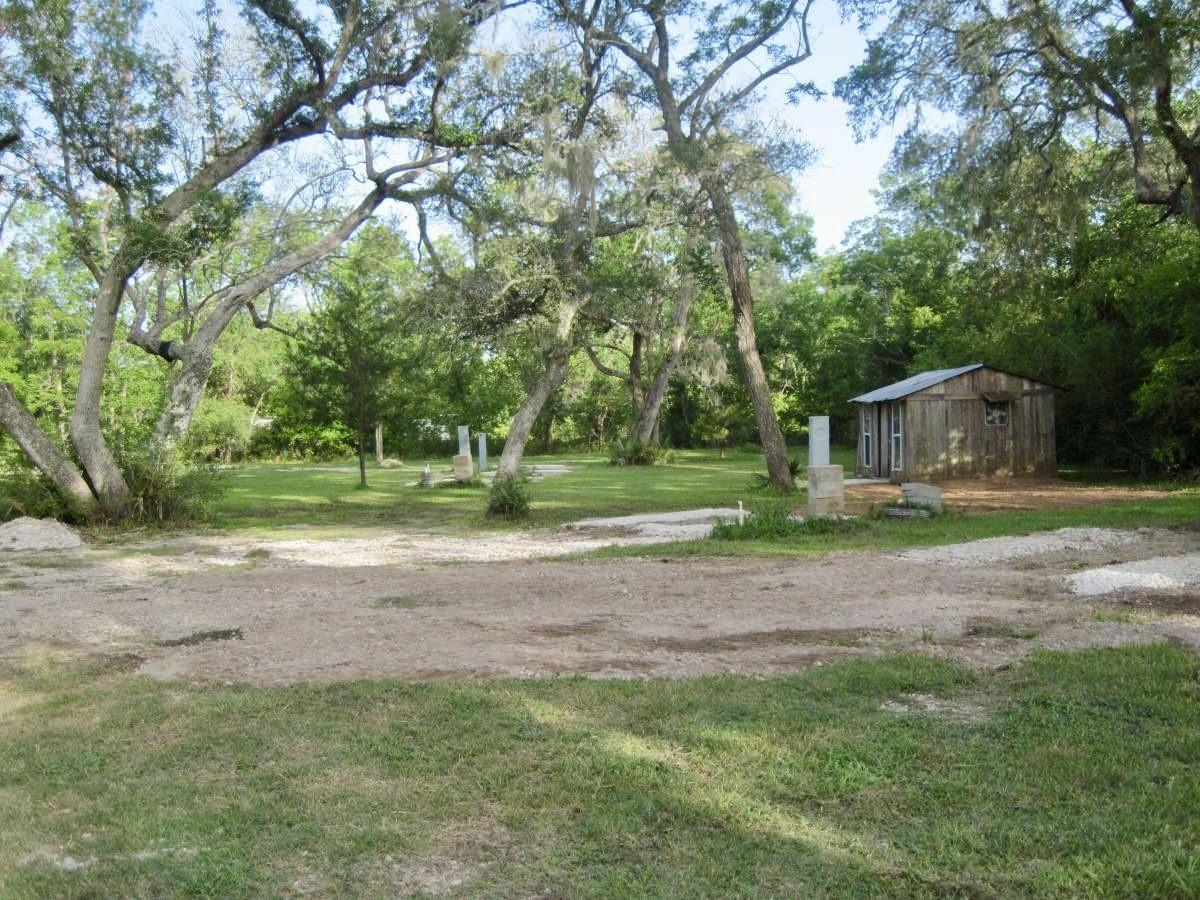 17628 County Road 426 Property Photo 11