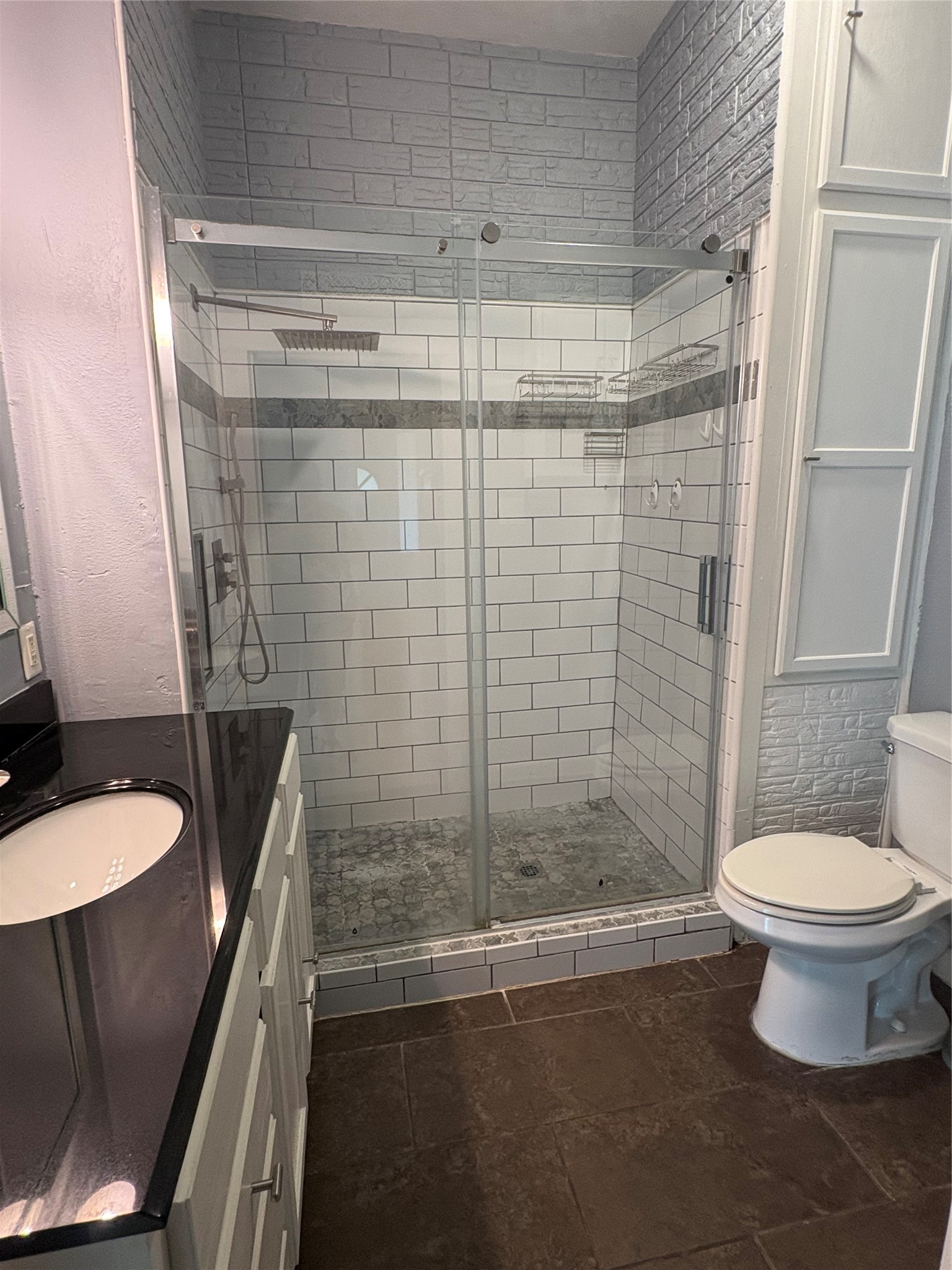 529 E Myrtle Street Property Photo 10