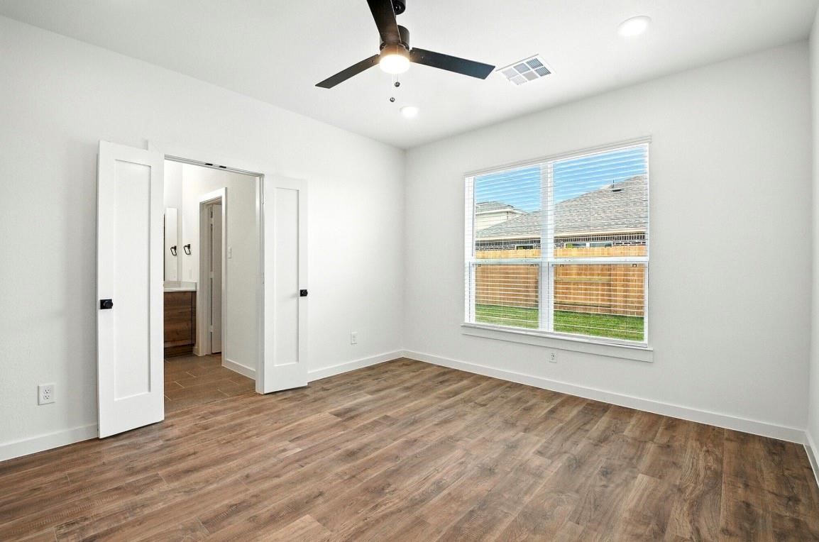 1868 Dry Cherry Lane A Property Photo 7